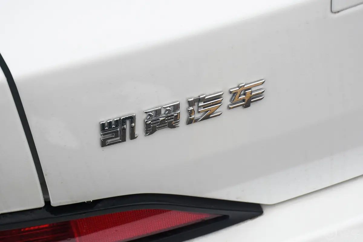炫界Pro1.5T CVT劲趣版外观细节