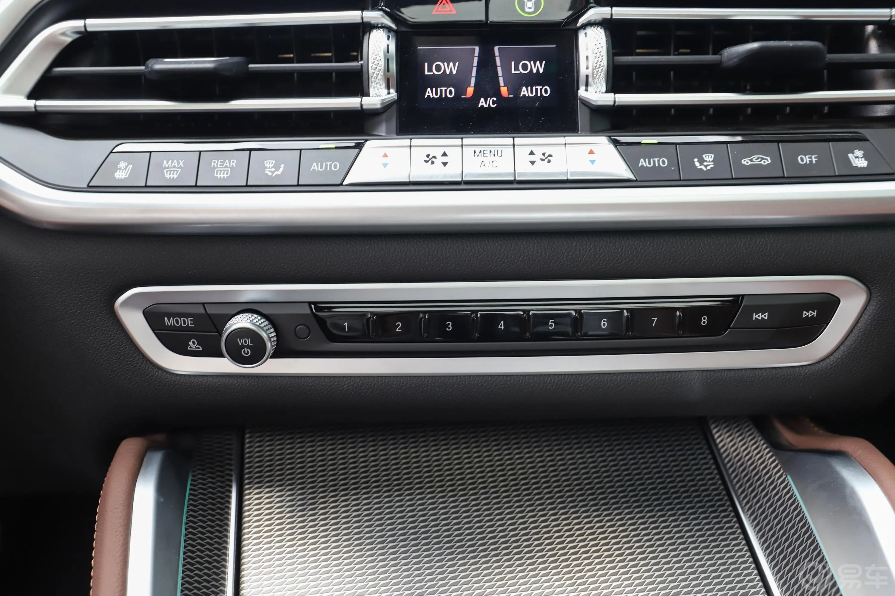 宝马X6改款 xDrive40i 尊享型 M运动套装音响