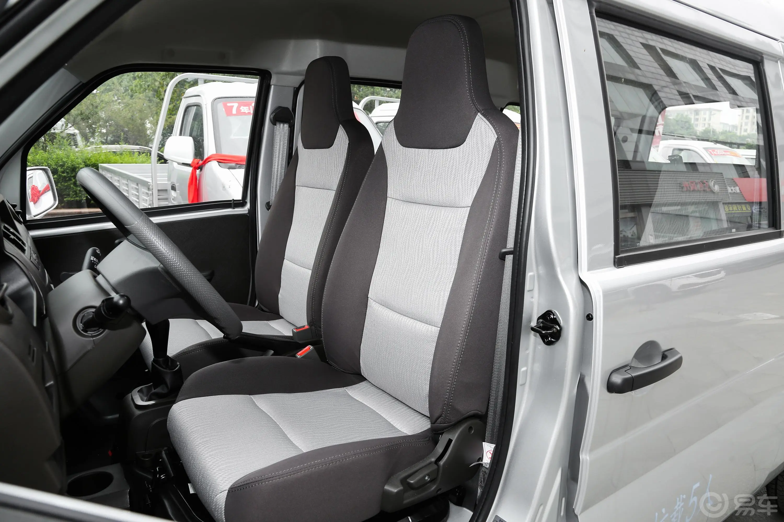 东风小康K07S1.2L 手动 高功版标准型驾驶员座椅