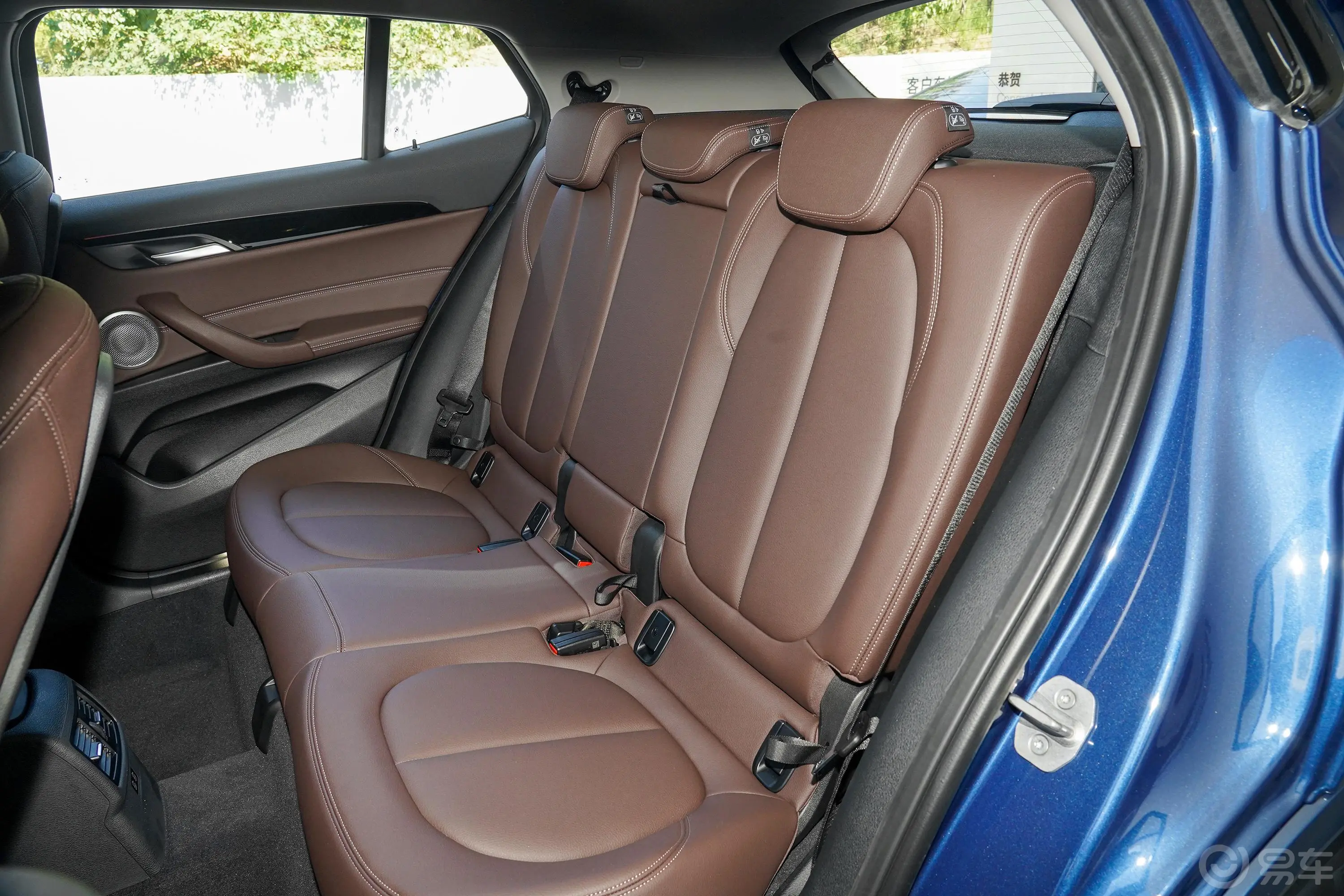 宝马X2改款 sDrive25i M运动套装后排座椅