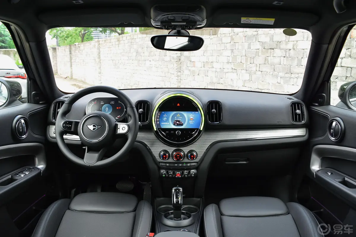 MINI COUNTRYMAN2.0T COOPER S前排中央扶手