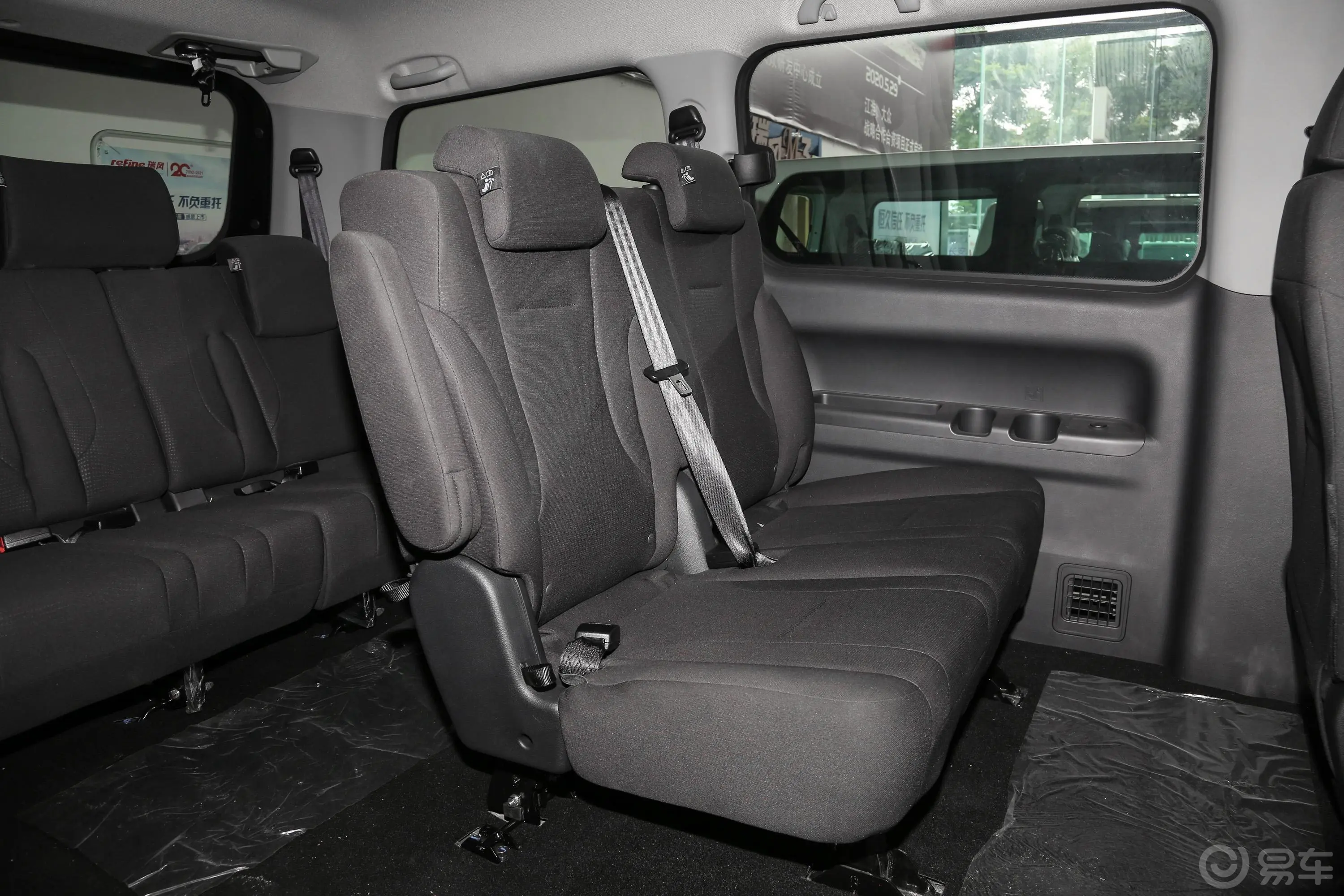 瑞风M42.0L 手动舒适版 7座 汽油后排座椅