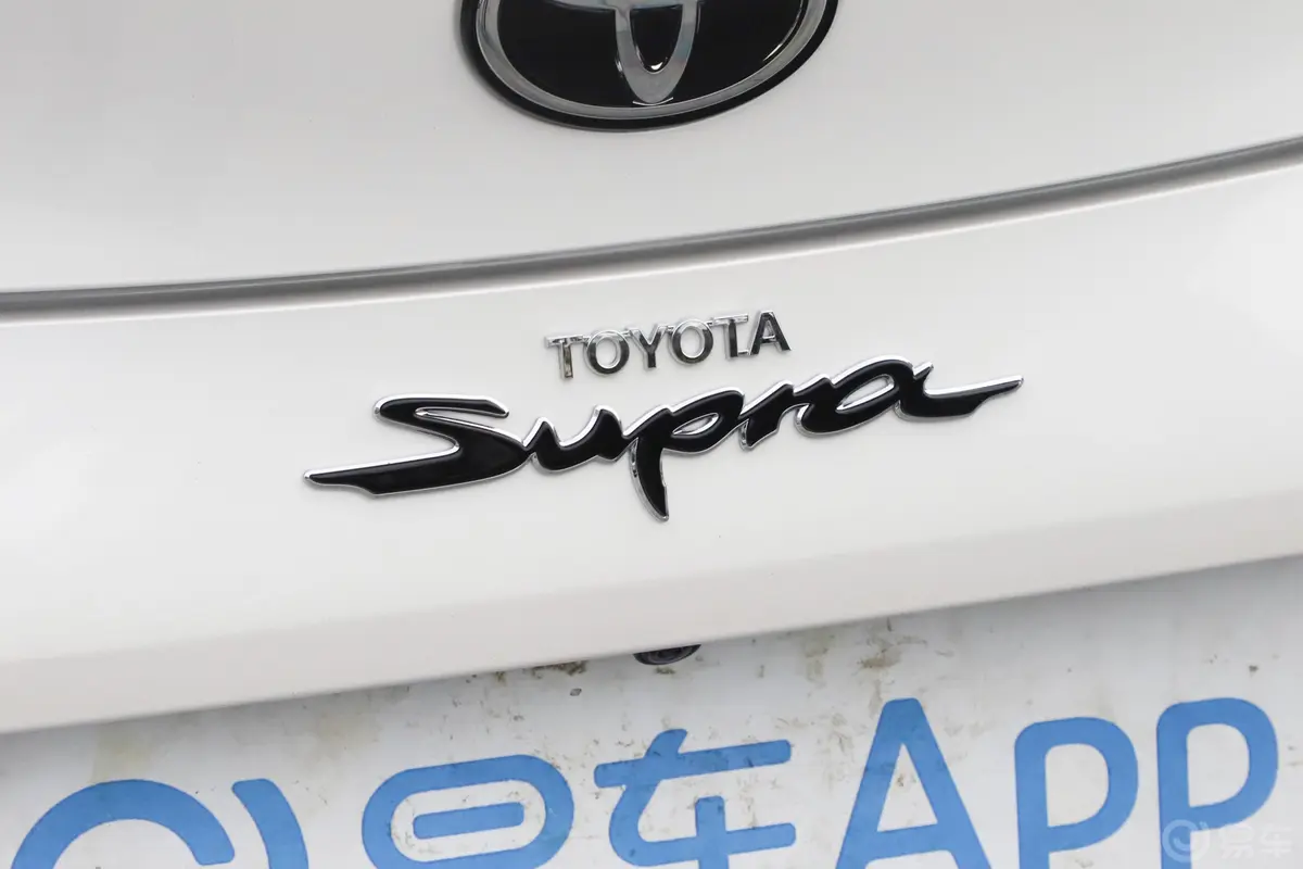 SUPRAGR SUPRA 3.0T 标准型外观