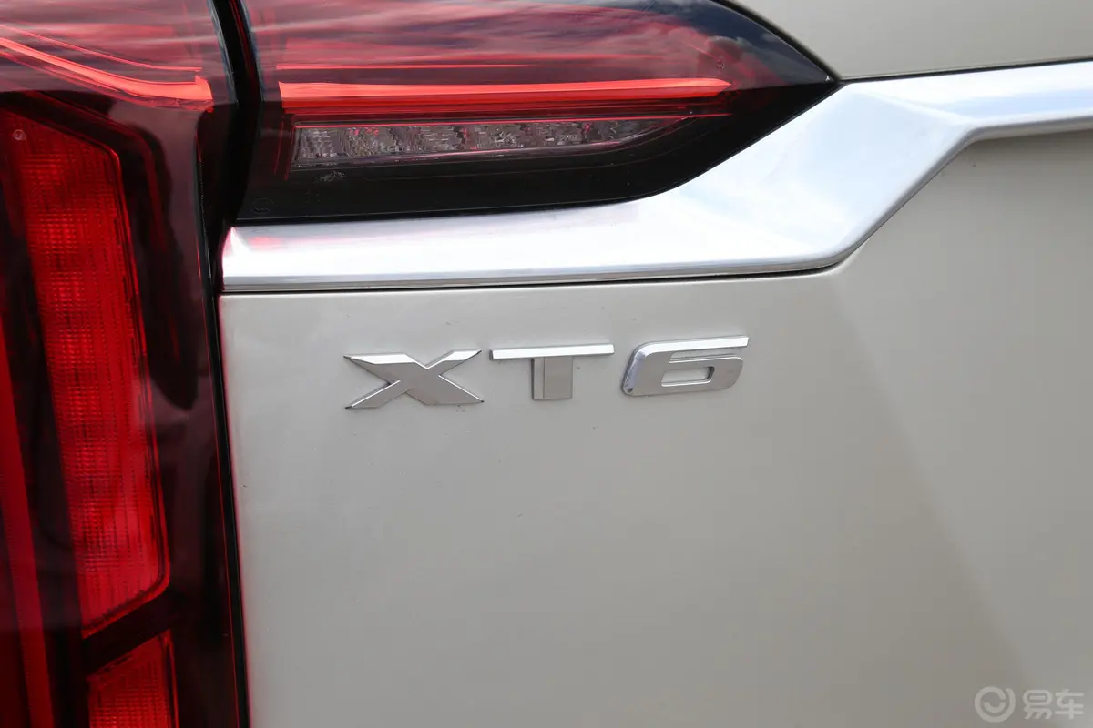 凯迪拉克XT6轻混 2.0T 四驱豪华型 7座外观细节
