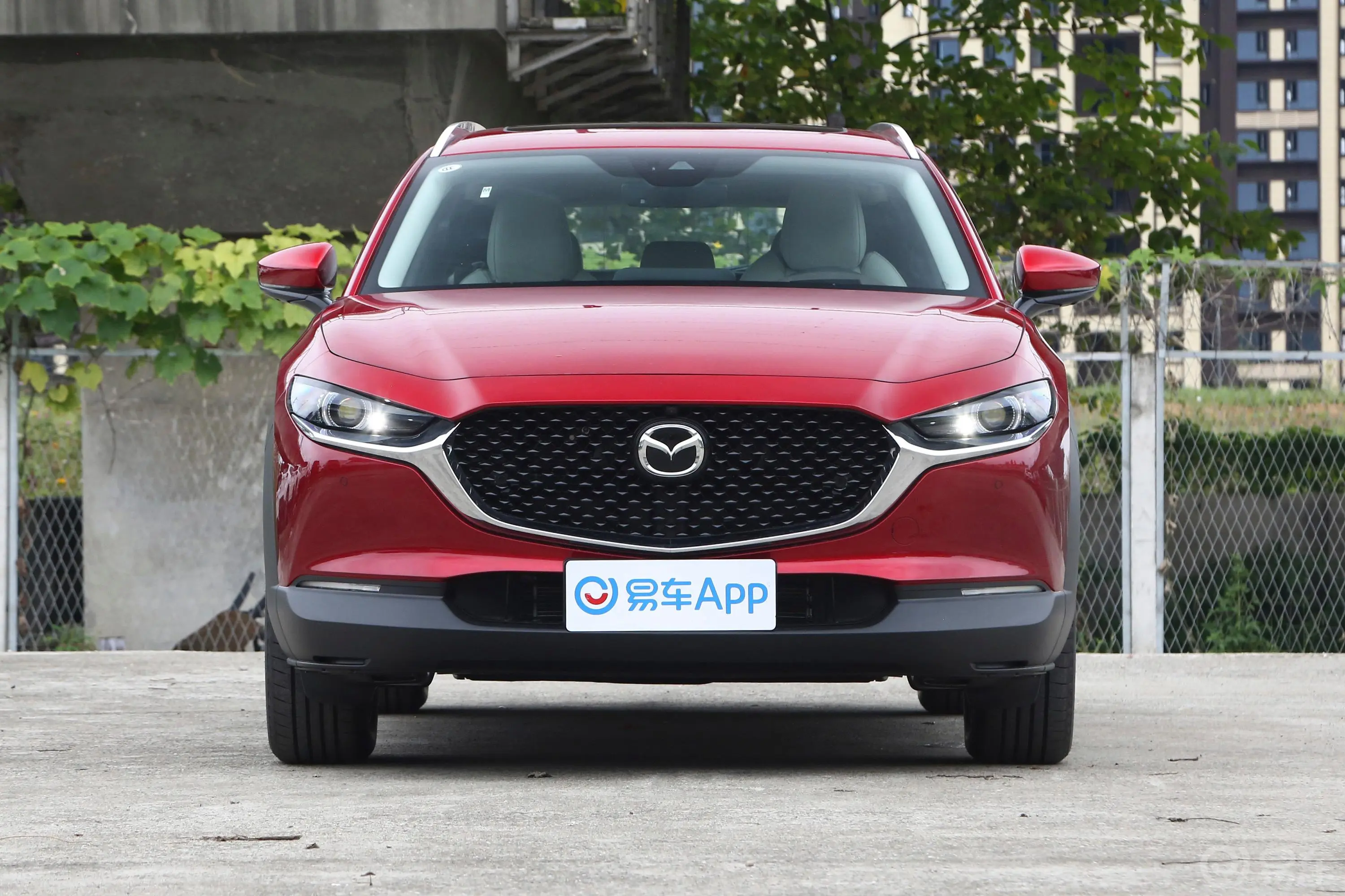 马自达CX-302.0L 自动尊悦型正前水平