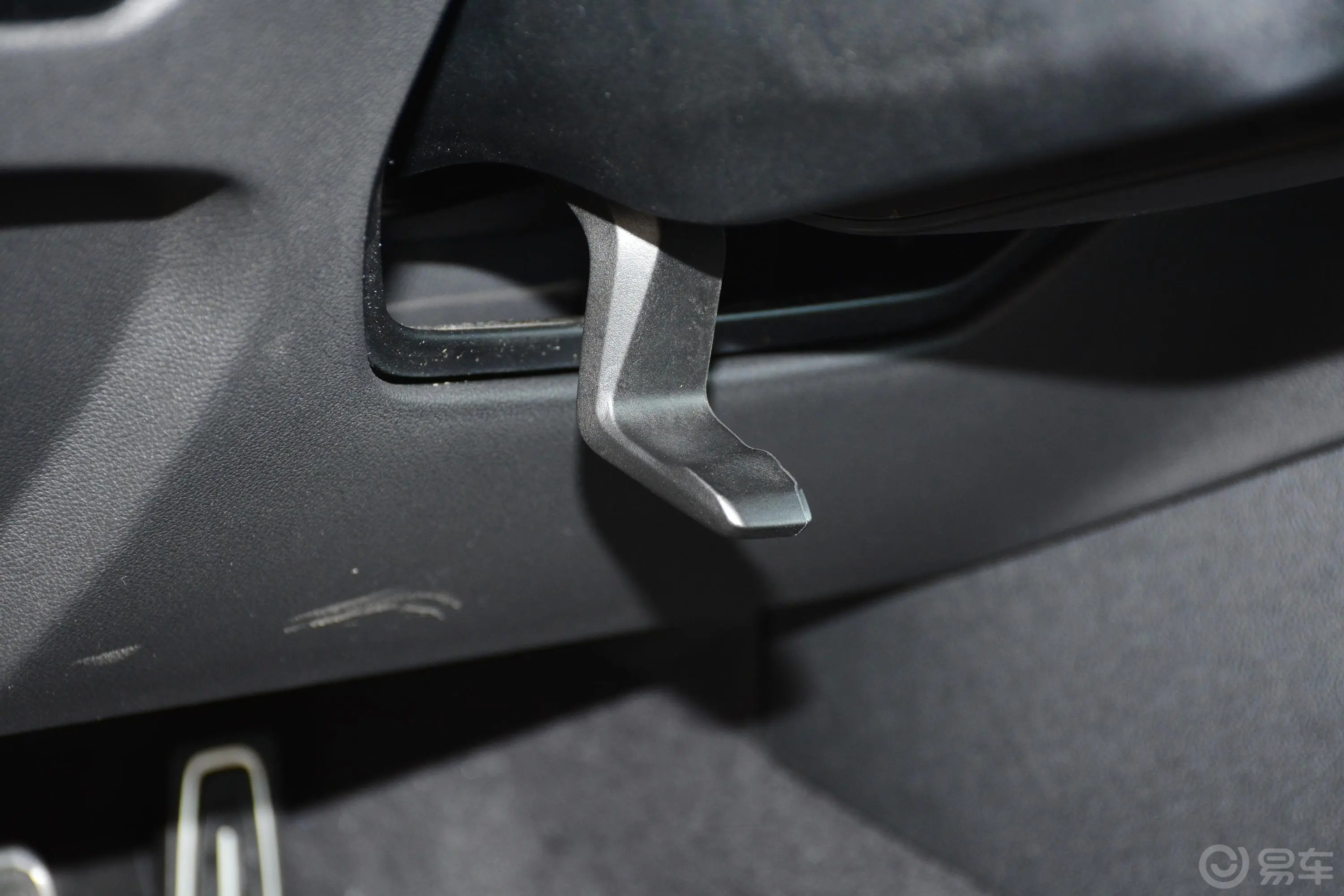 宝马4系改款 敞篷轿跑车 425i M运动套装方向盘调节