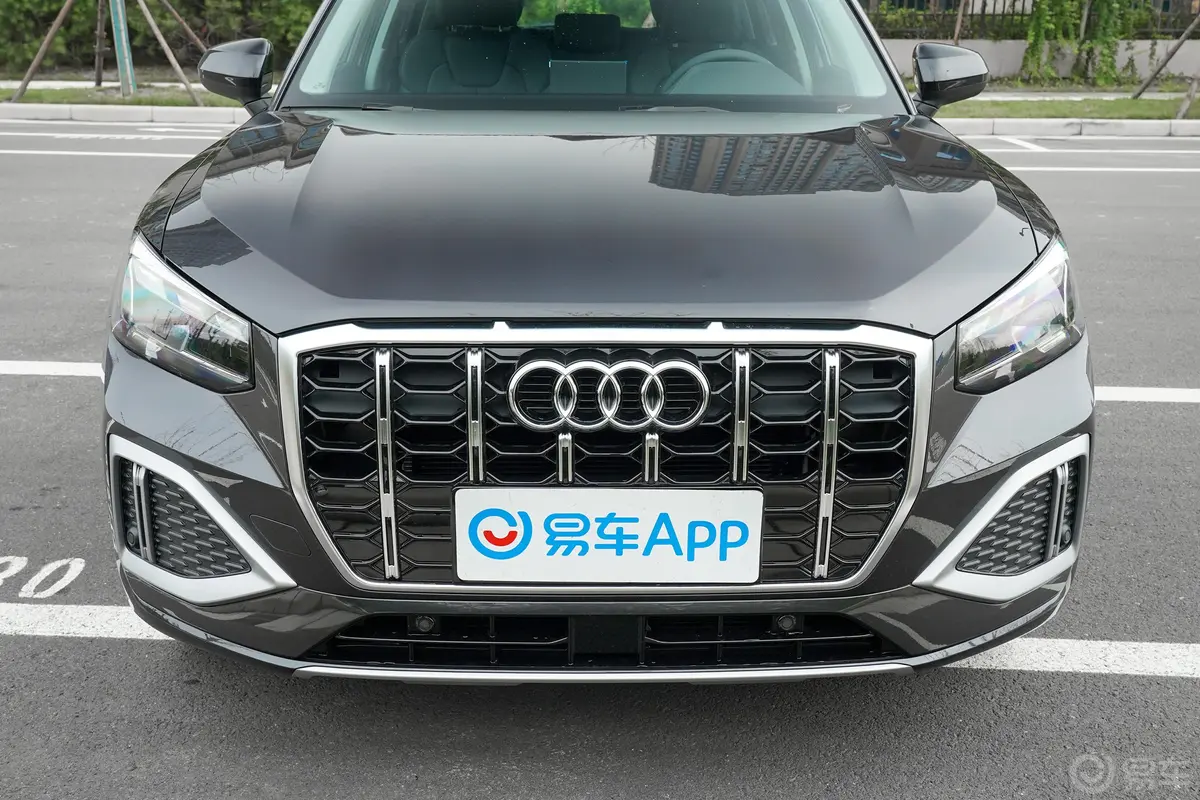 奥迪Q2L35 TFSI 时尚致雅型外观细节