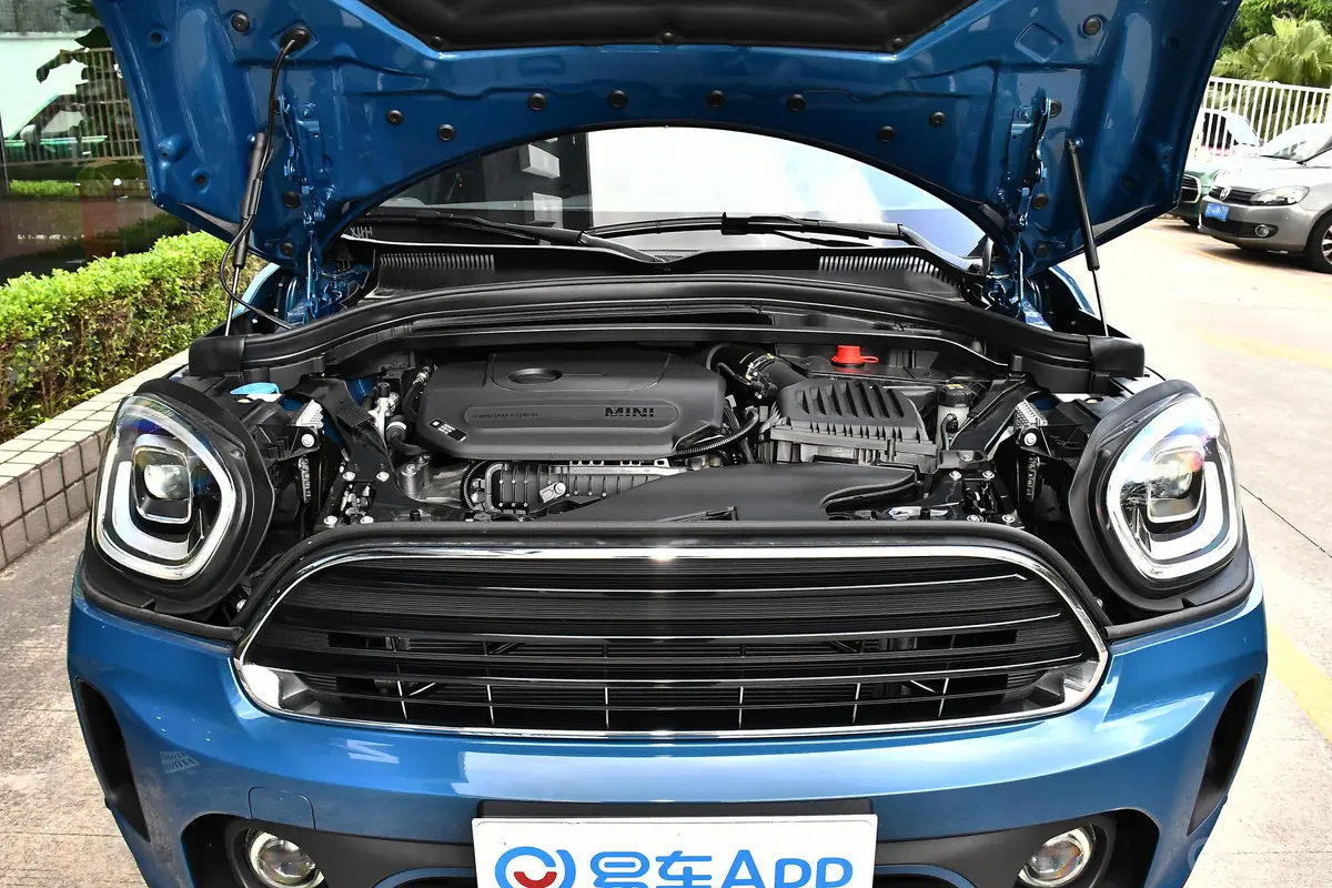 MINI COUNTRYMAN1.5T COOPER 鉴赏家发动机舱整体