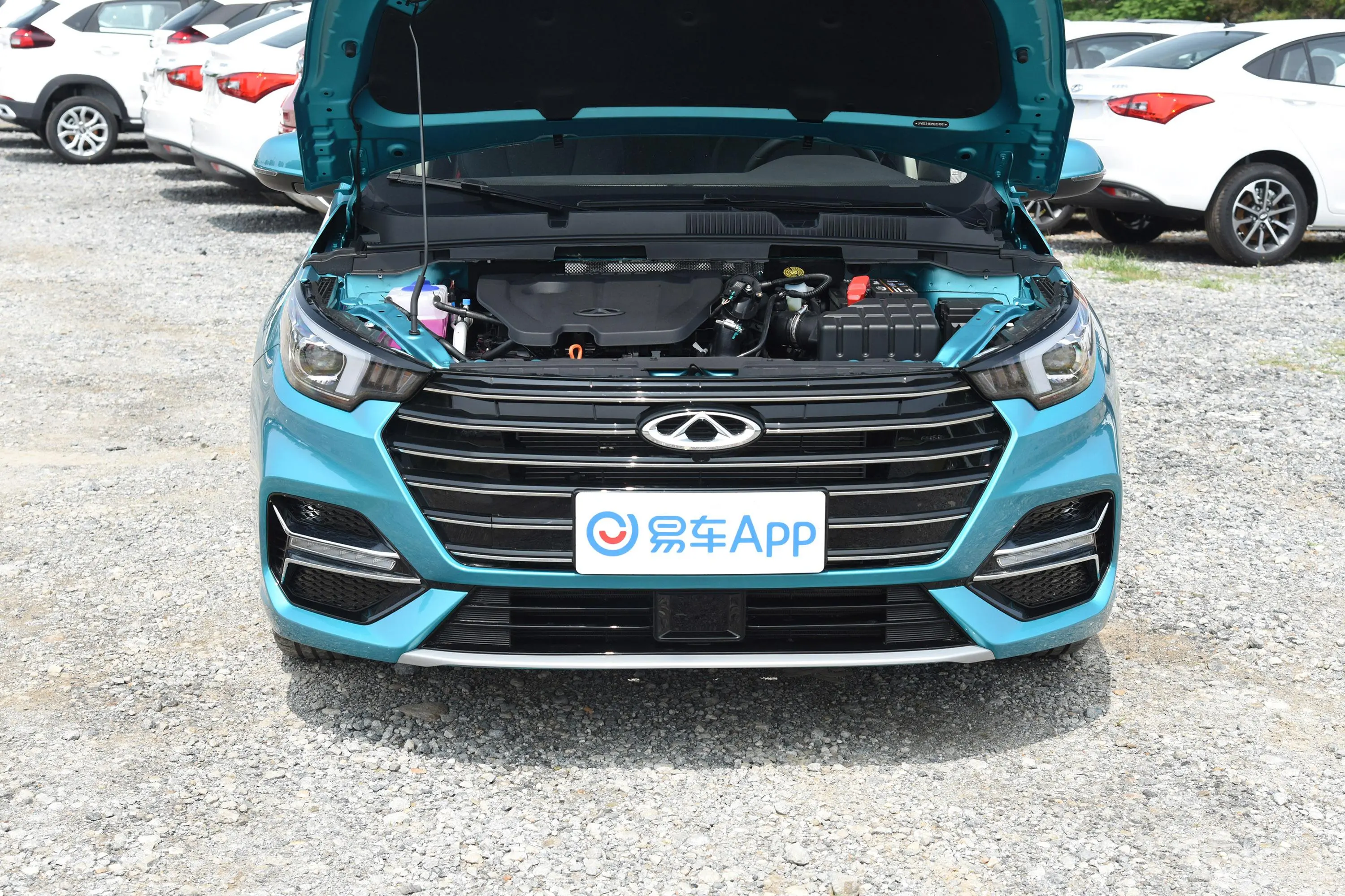 艾瑞泽5 PLUS小泽 1.5T CVT 享PLUS发动机舱整体