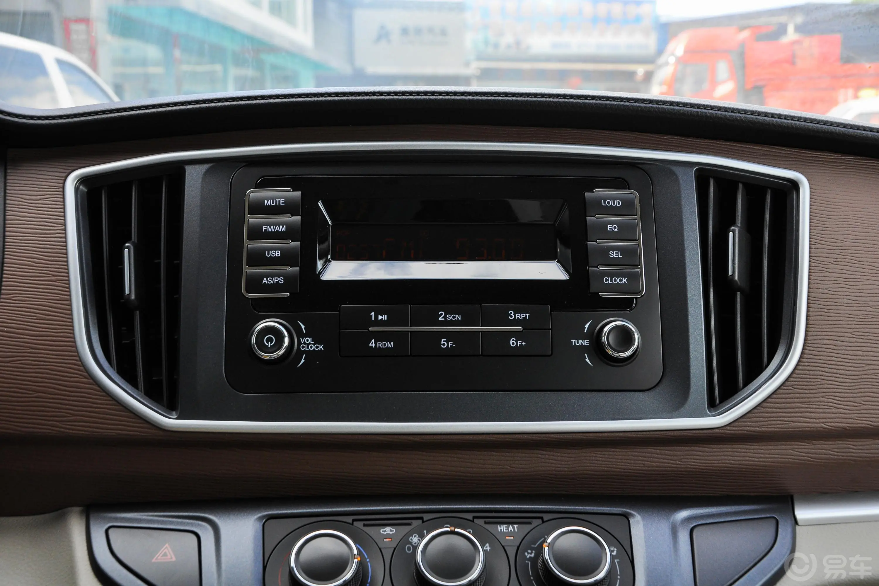 菱智M5 EV客运版 舒适型 7座音响