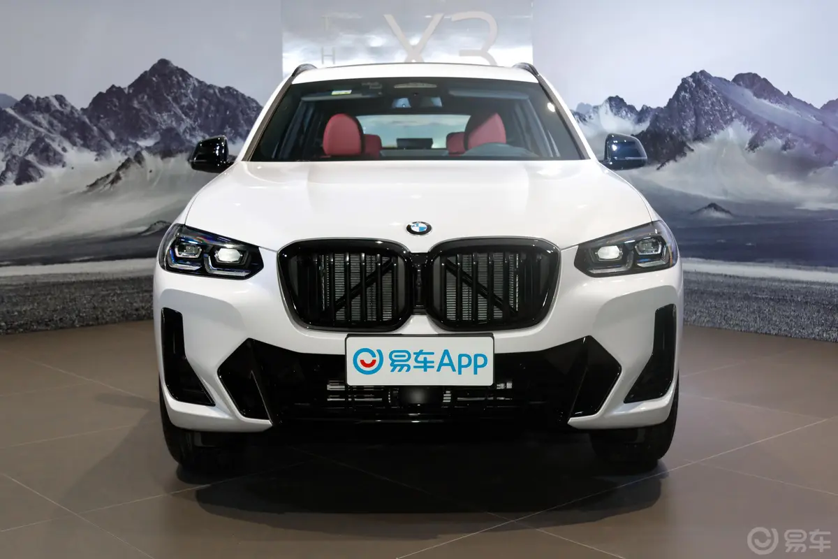 宝马X3xDrive 30i 尊享型 M曜夜套装外观