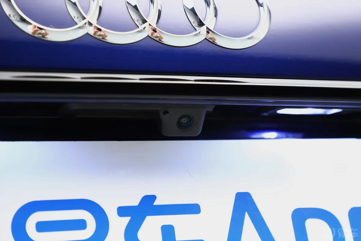 奥迪A6Avant 先锋派 45 TFSI 星辰版外观