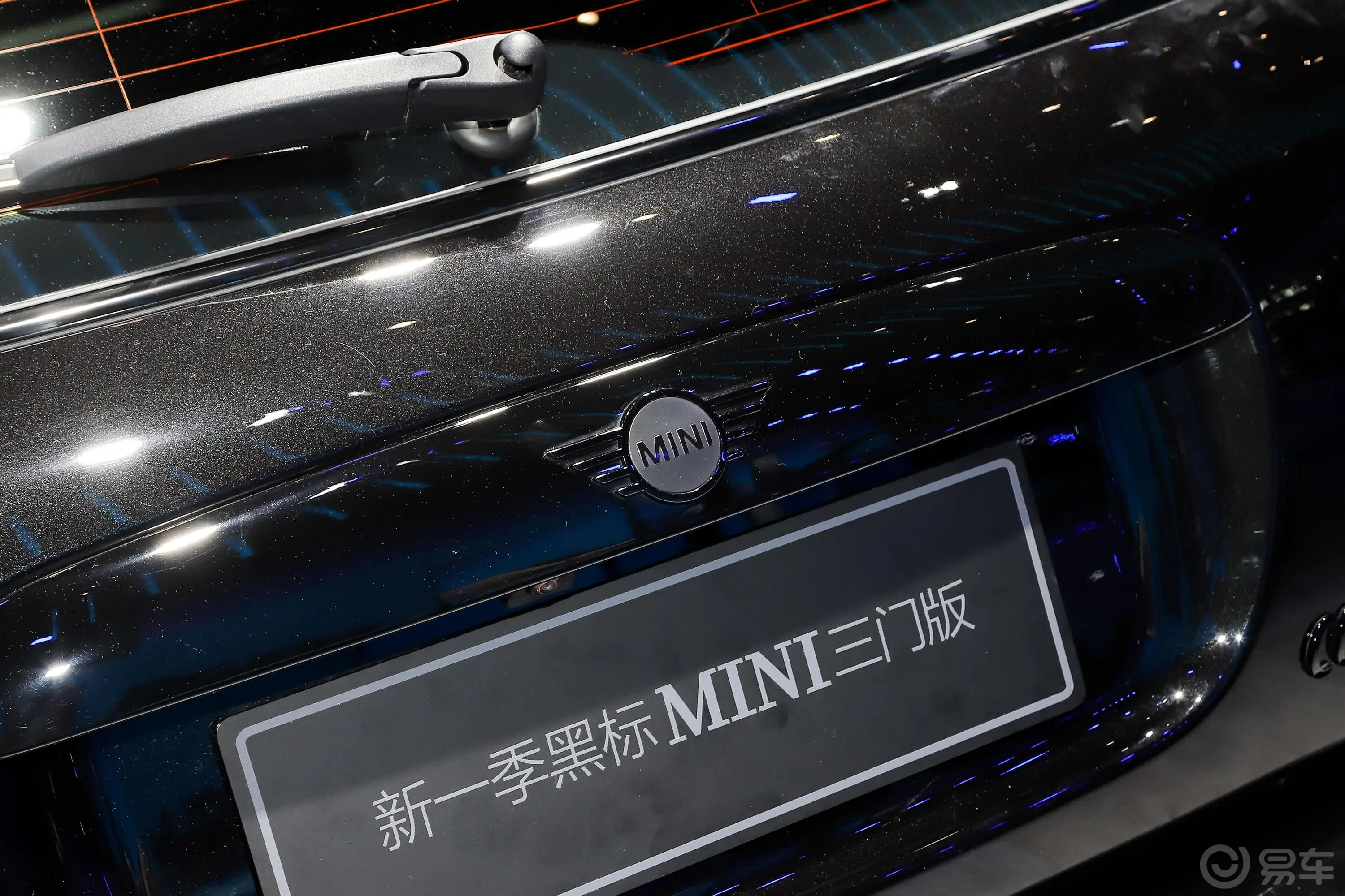 MINI2.0T COOPER S 黑标特别版外观