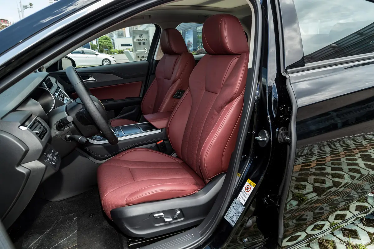 红旗H5经典经典款 1.8T 自动智联旗畅版驾驶员座椅
