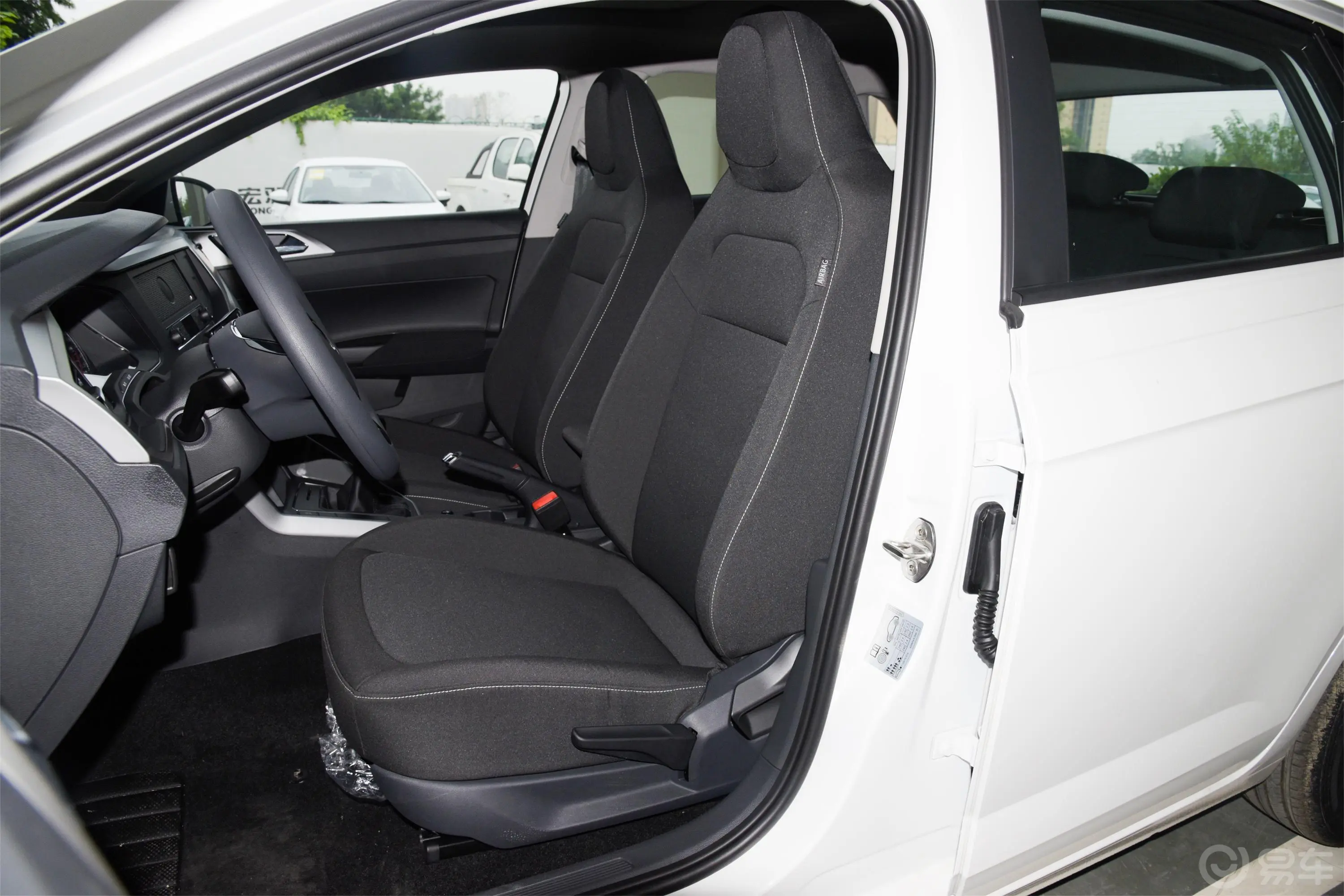 PoloPlus 1.5L 手动 全景乐享版驾驶员座椅
