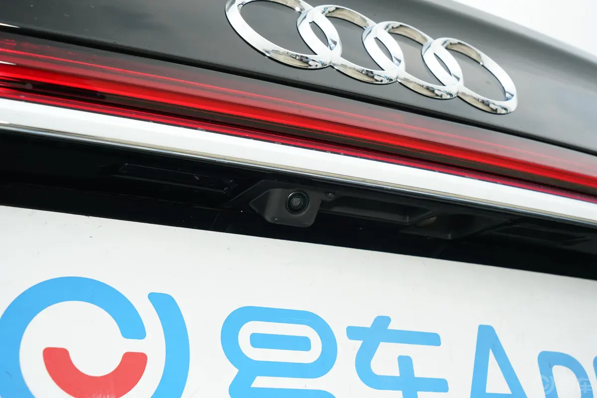 奥迪A8A8L 50 TFSI quattro 舒适型 典藏版外观