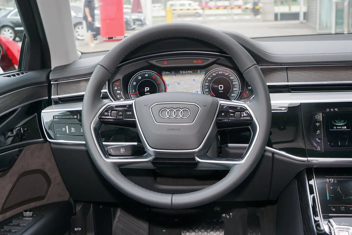 奥迪A8A8L 50 TFSI quattro 舒适型 典藏版方向盘