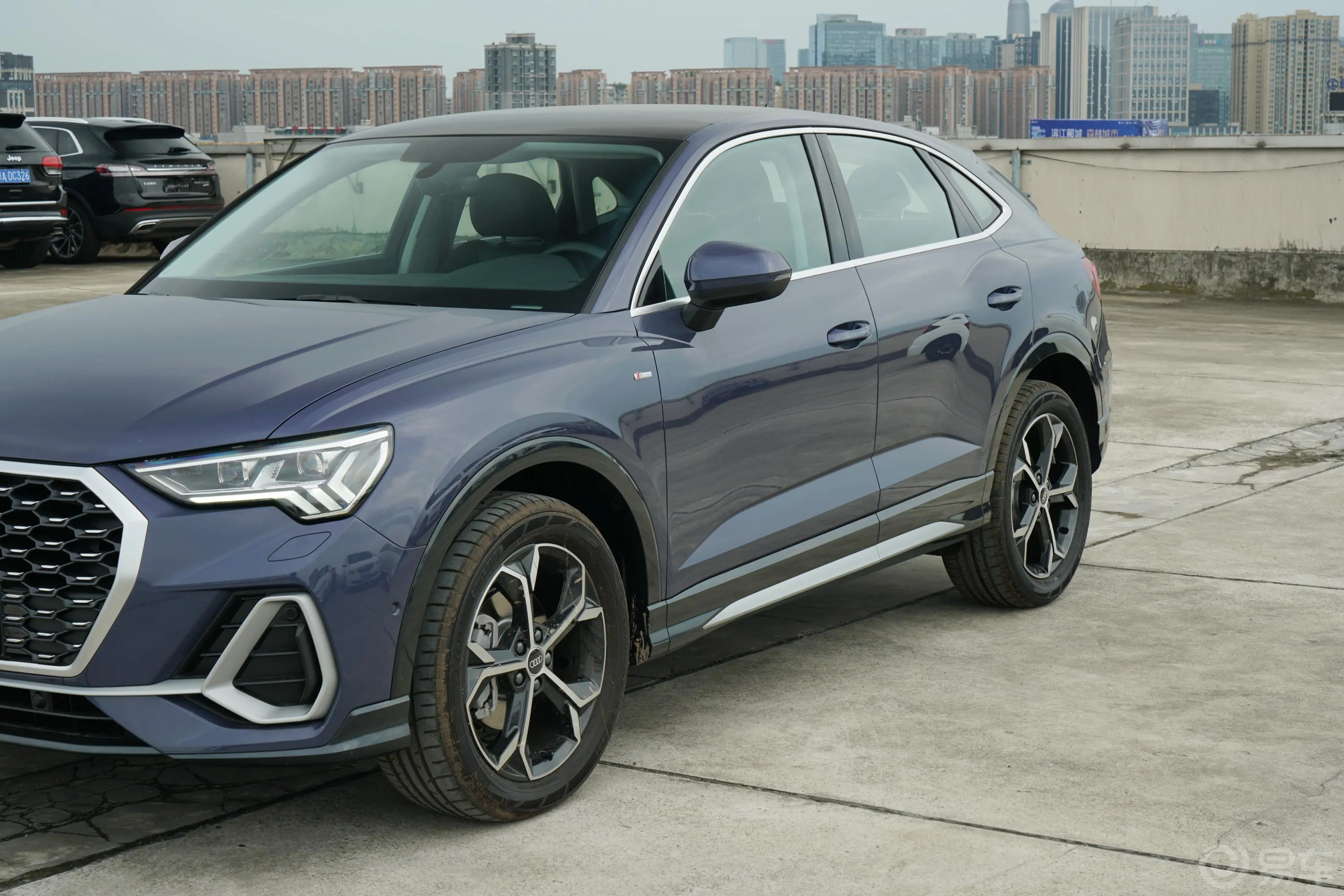 奥迪Q3 Sportback45 TFSI quattro 豪华型外观