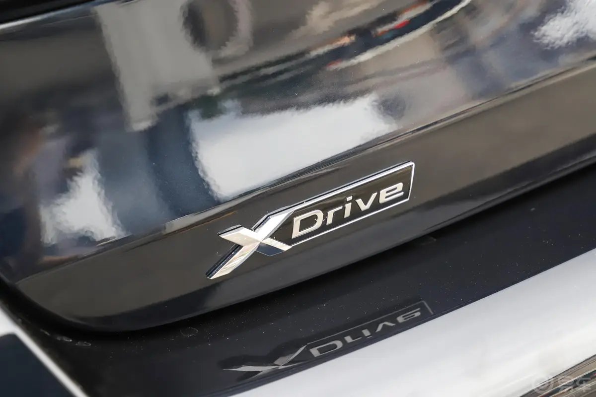 宝马5系530Li xDrive M运动套装外观