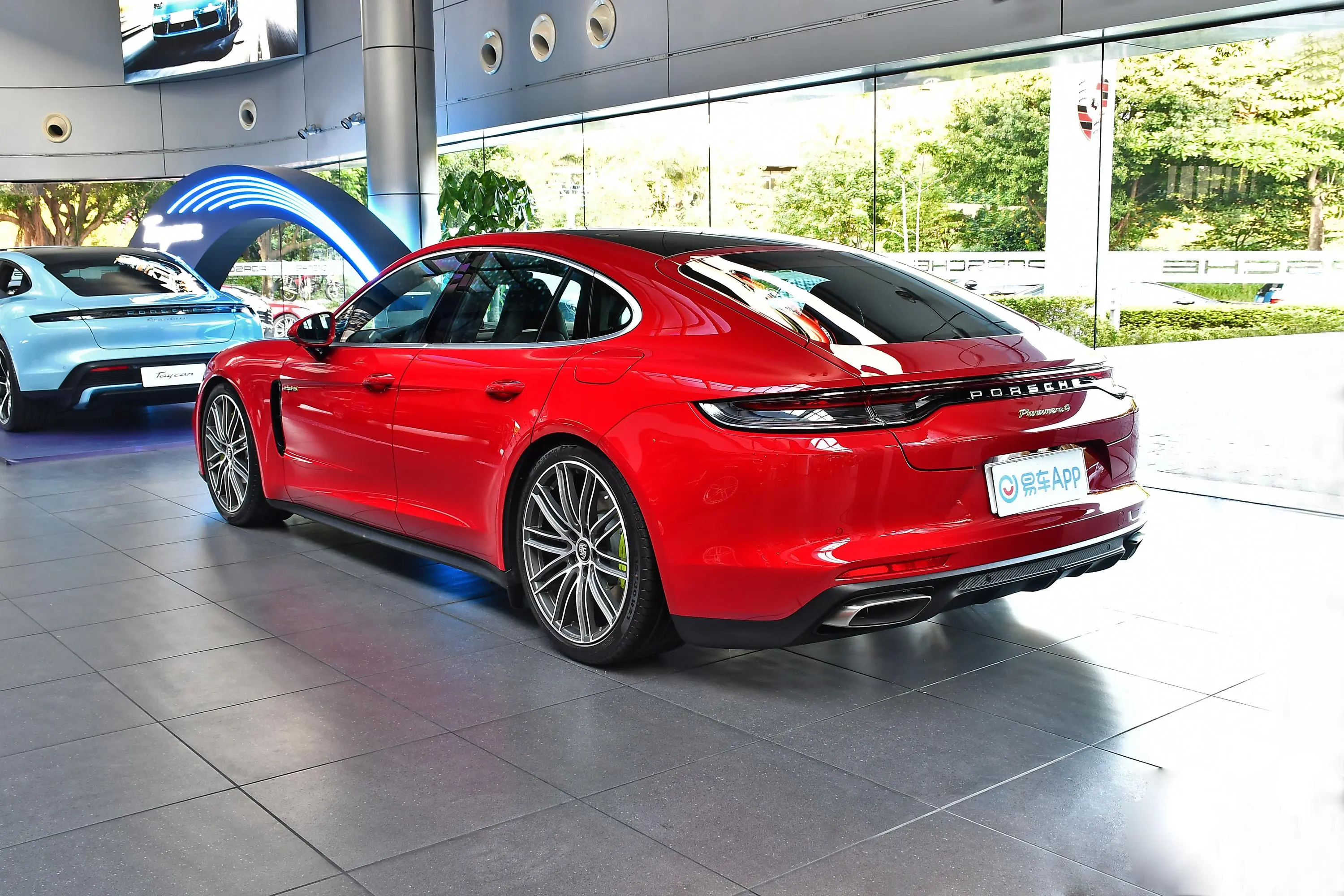 Panamera E-HybridPanamera 4 E-Hybrid 2.9T外观