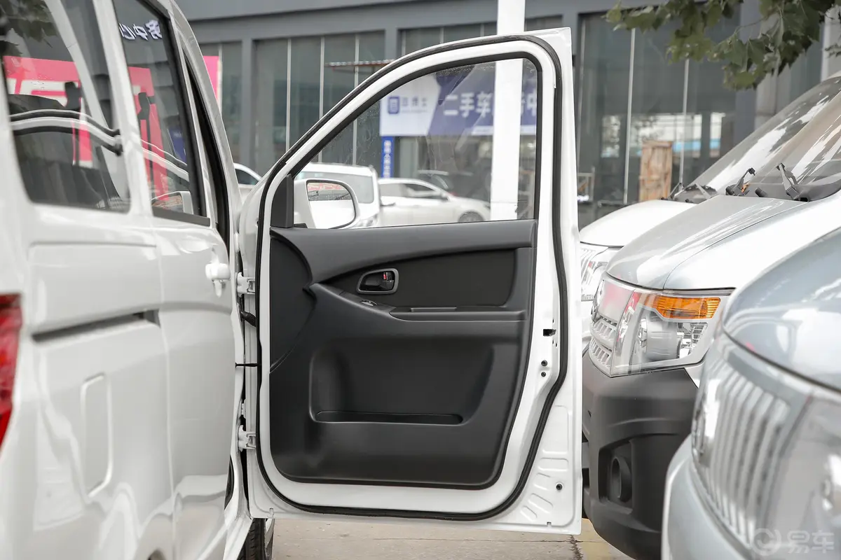 欧诺S欧诺S 1.5L 客车智享版(无空调)副驾驶员车门