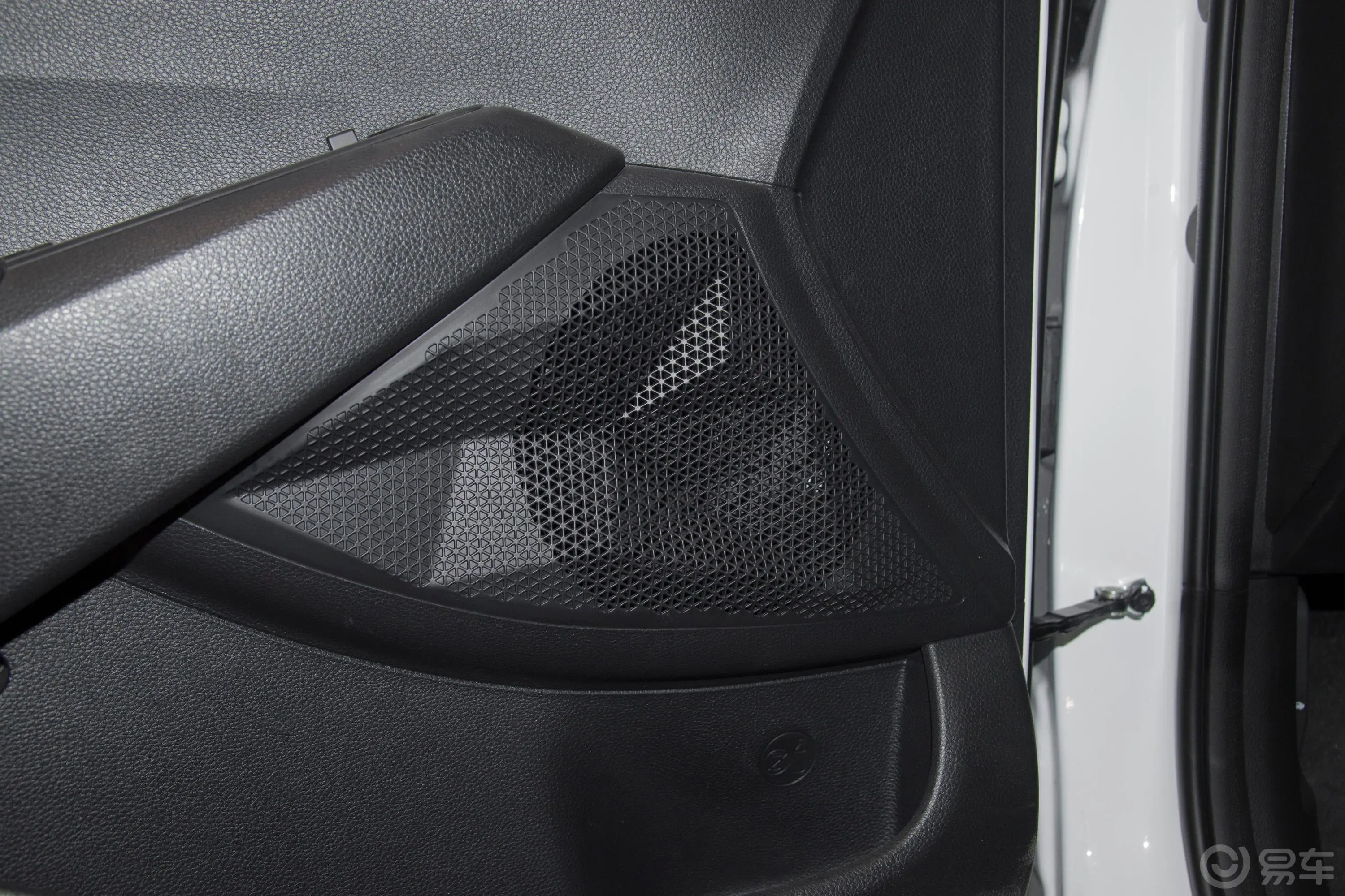KX3傲跑1.5L CVT 舒适版音响和品牌