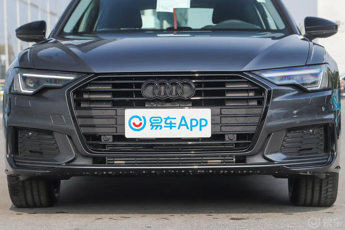 奥迪A6Avant 先锋派 45 TFSI 臻选动感型外观