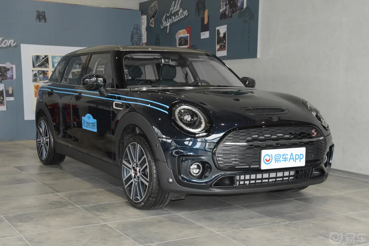 MINI CLUBMAN改款 2.0T COOPER S胎压信息铭牌