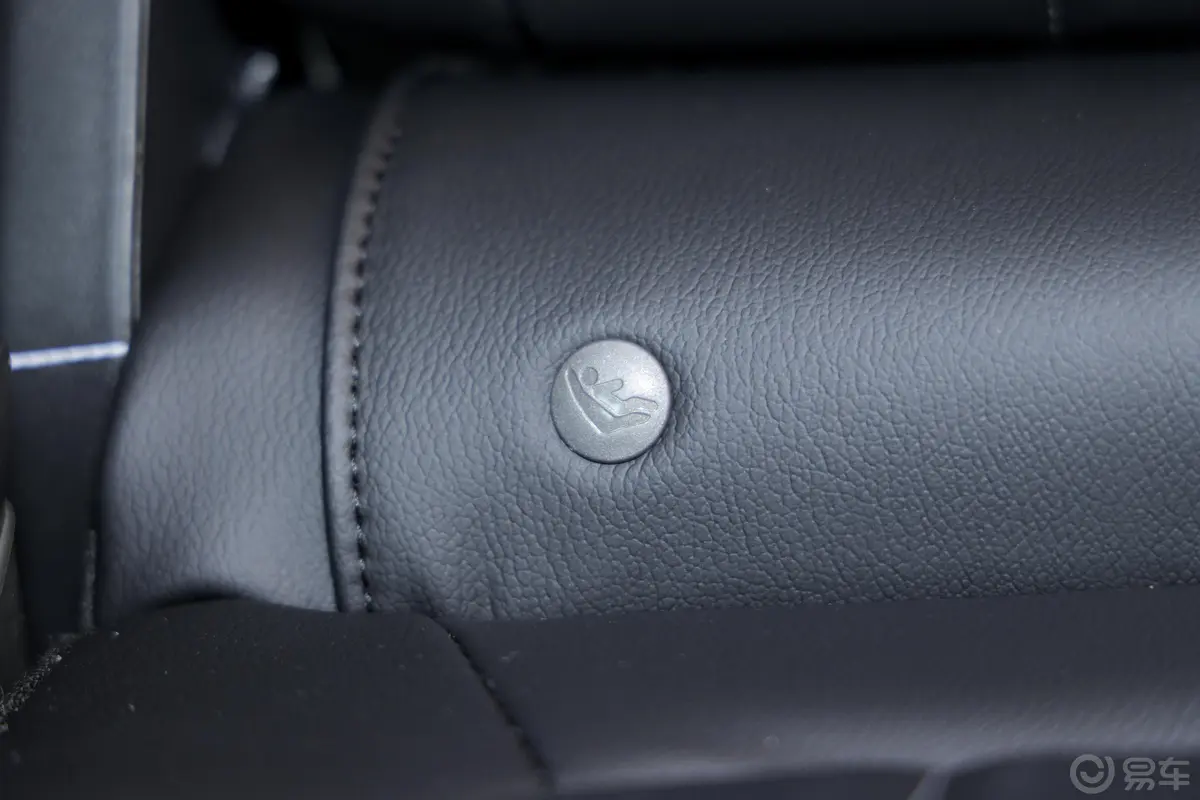 皓影 e:PHEV2.0L 65km 尊贵版儿童座椅接口