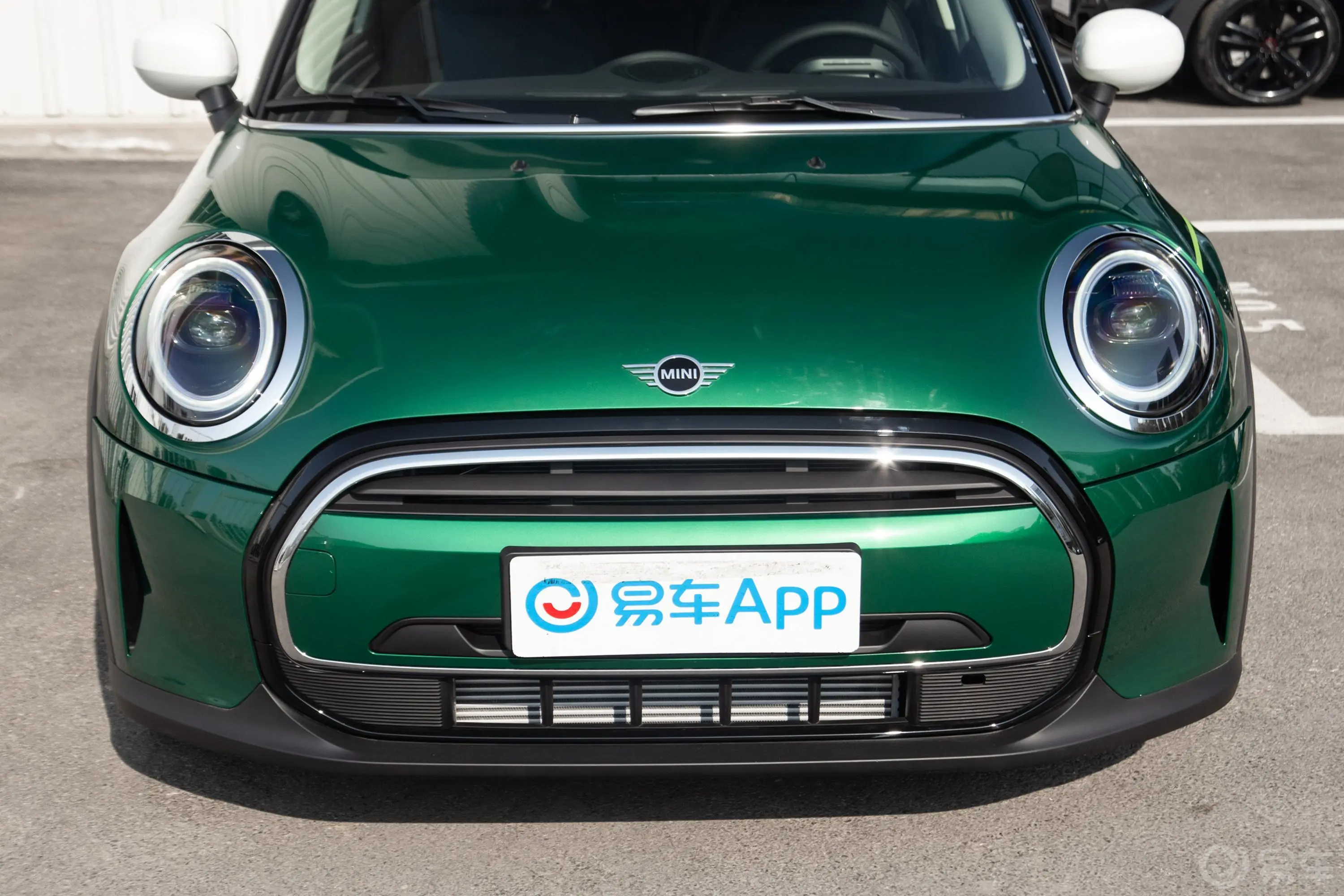 MINI改款 1.5T COOPER 经典派 五门版外观