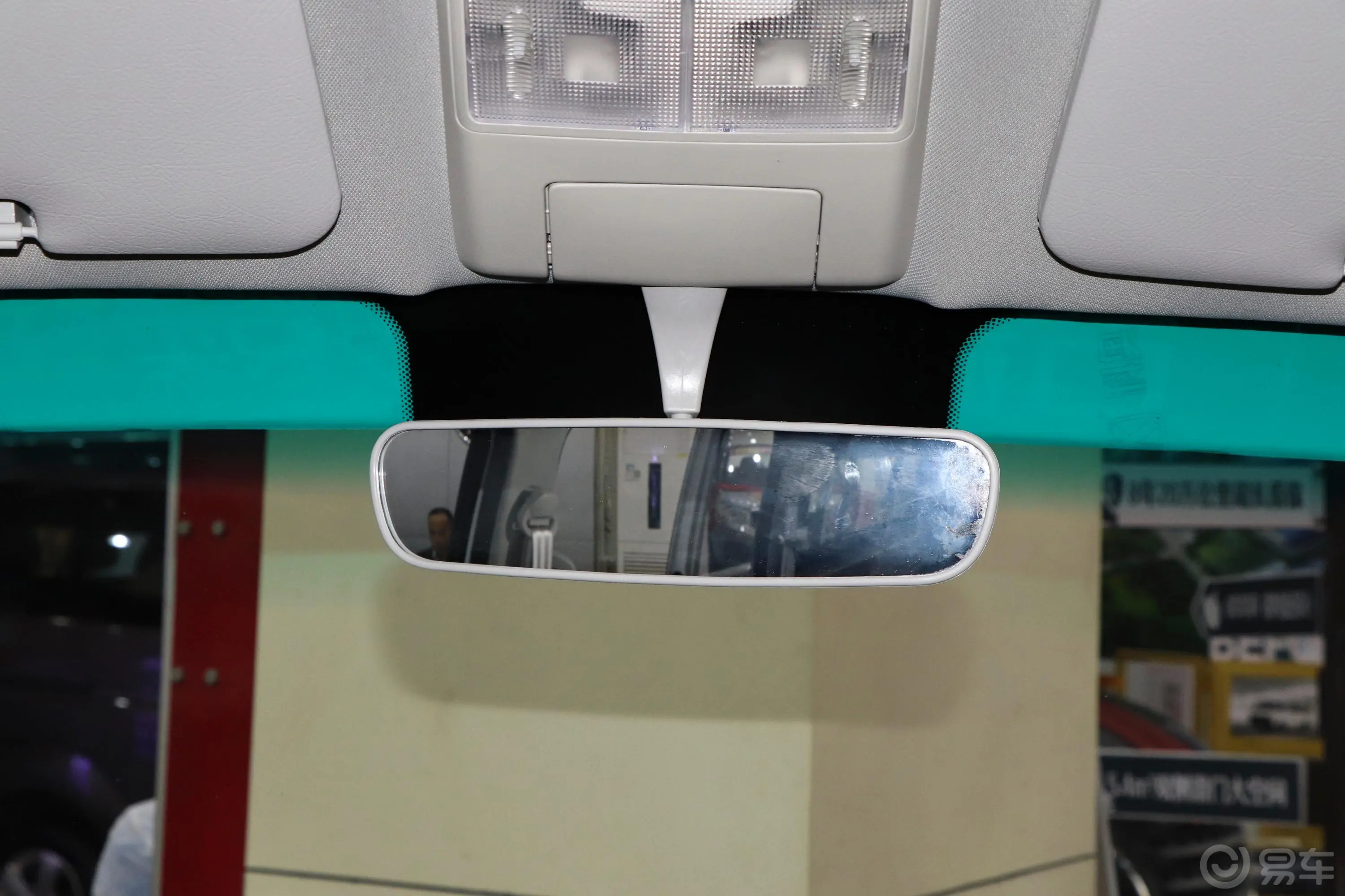 新海狮S客车 1.6L 手动 尊享中央空调版 5/6/7座 国VI内后视镜