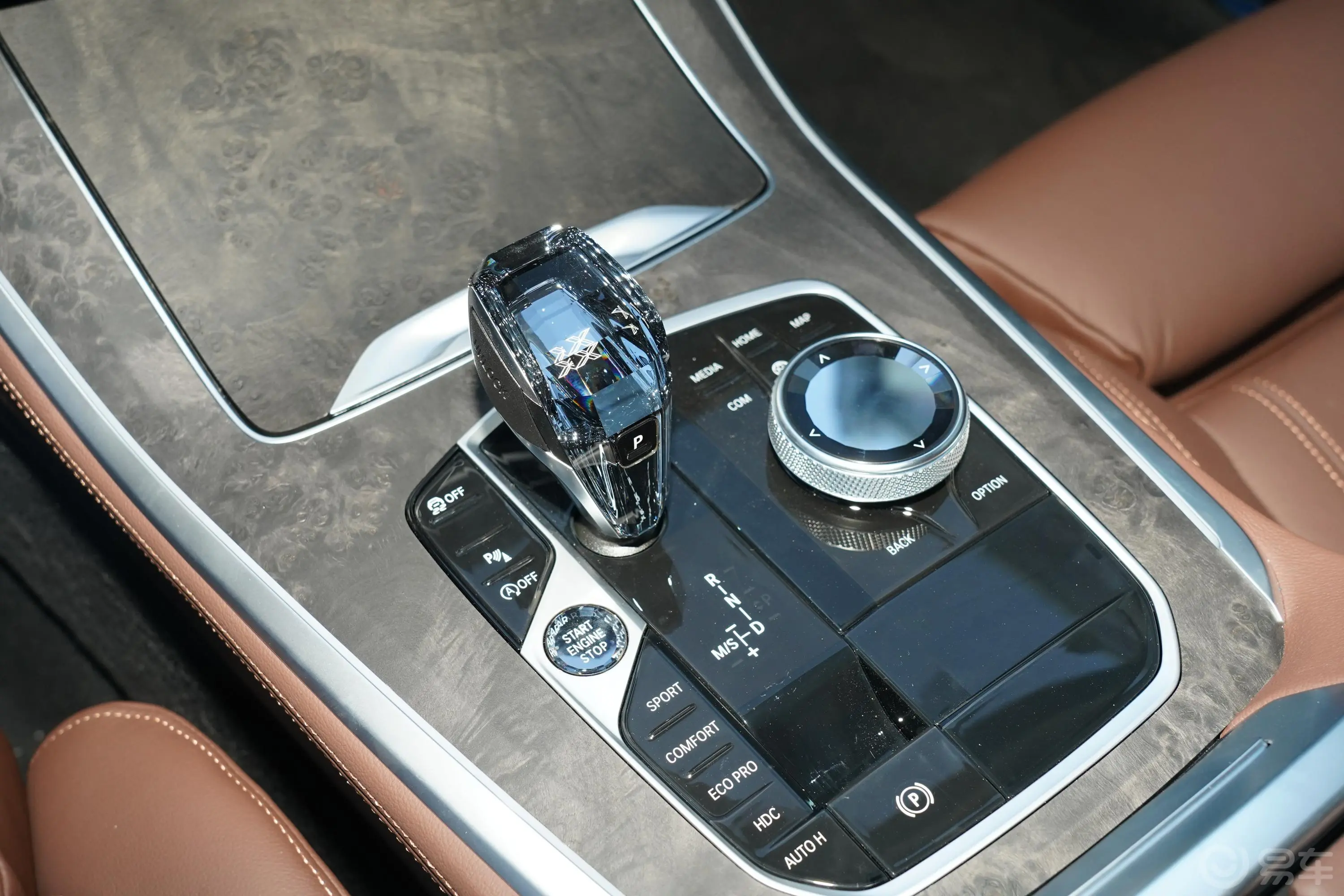 宝马X5(进口)xDrive30i M运动套装换挡装置