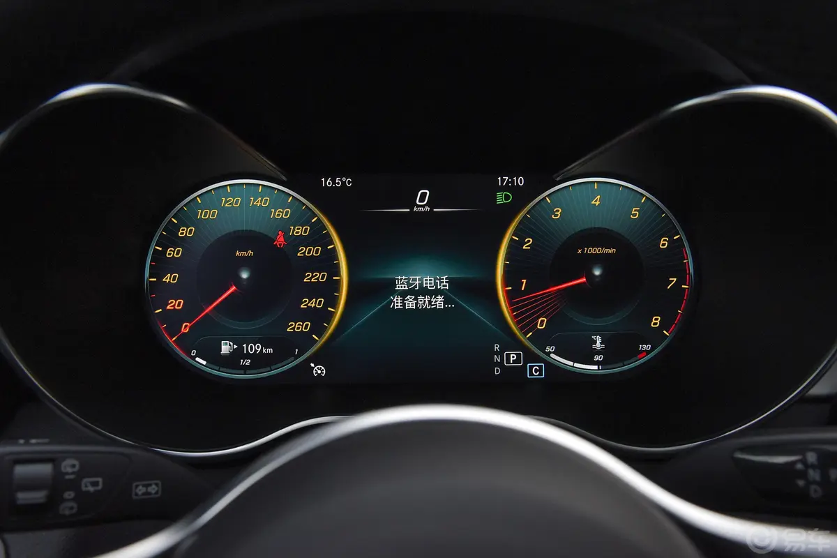 奔驰GLC改款 GLC 260 L 4MATIC 动感型内饰