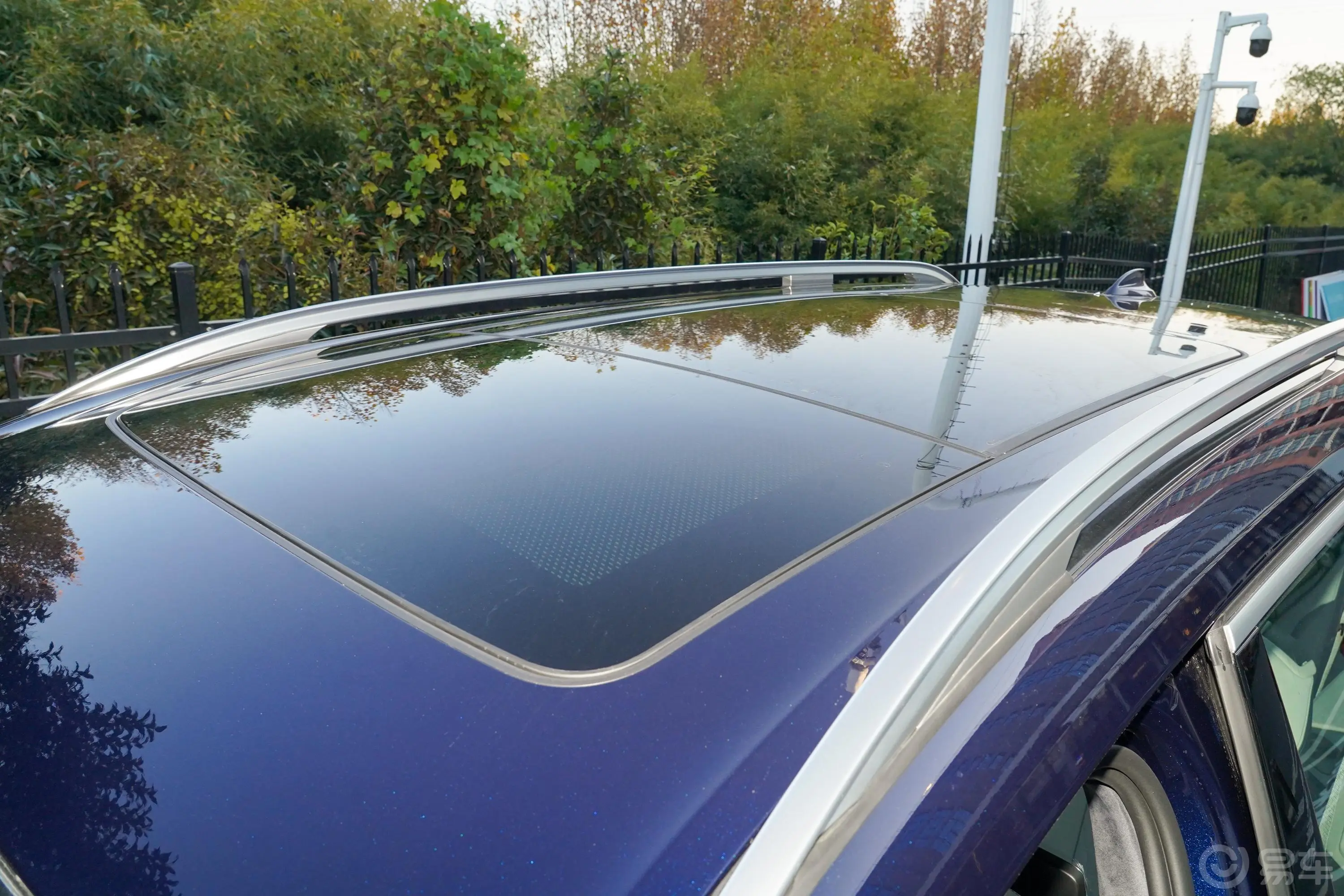 宝马X7xDrive40i 行政型 M运动套装天窗