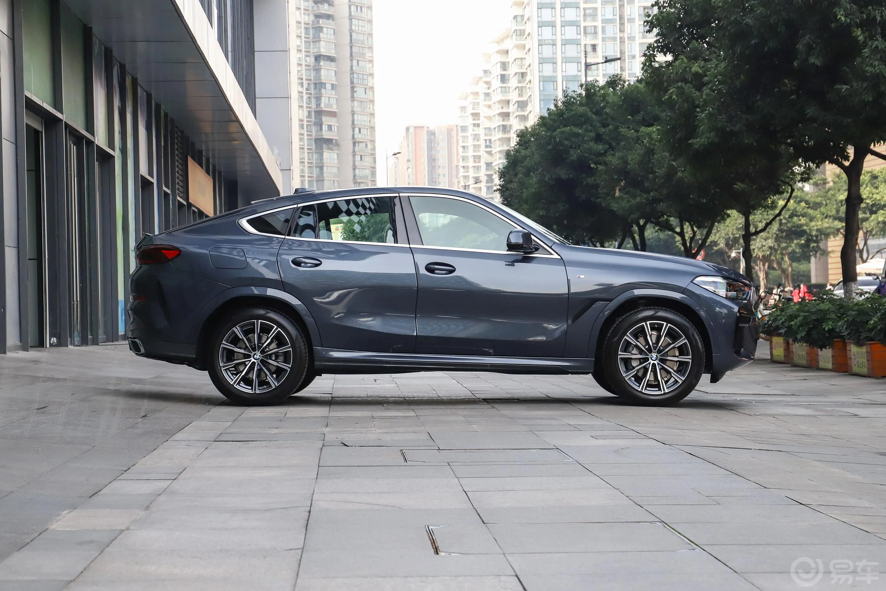 宝马X6xDrive30i M运动套装外观