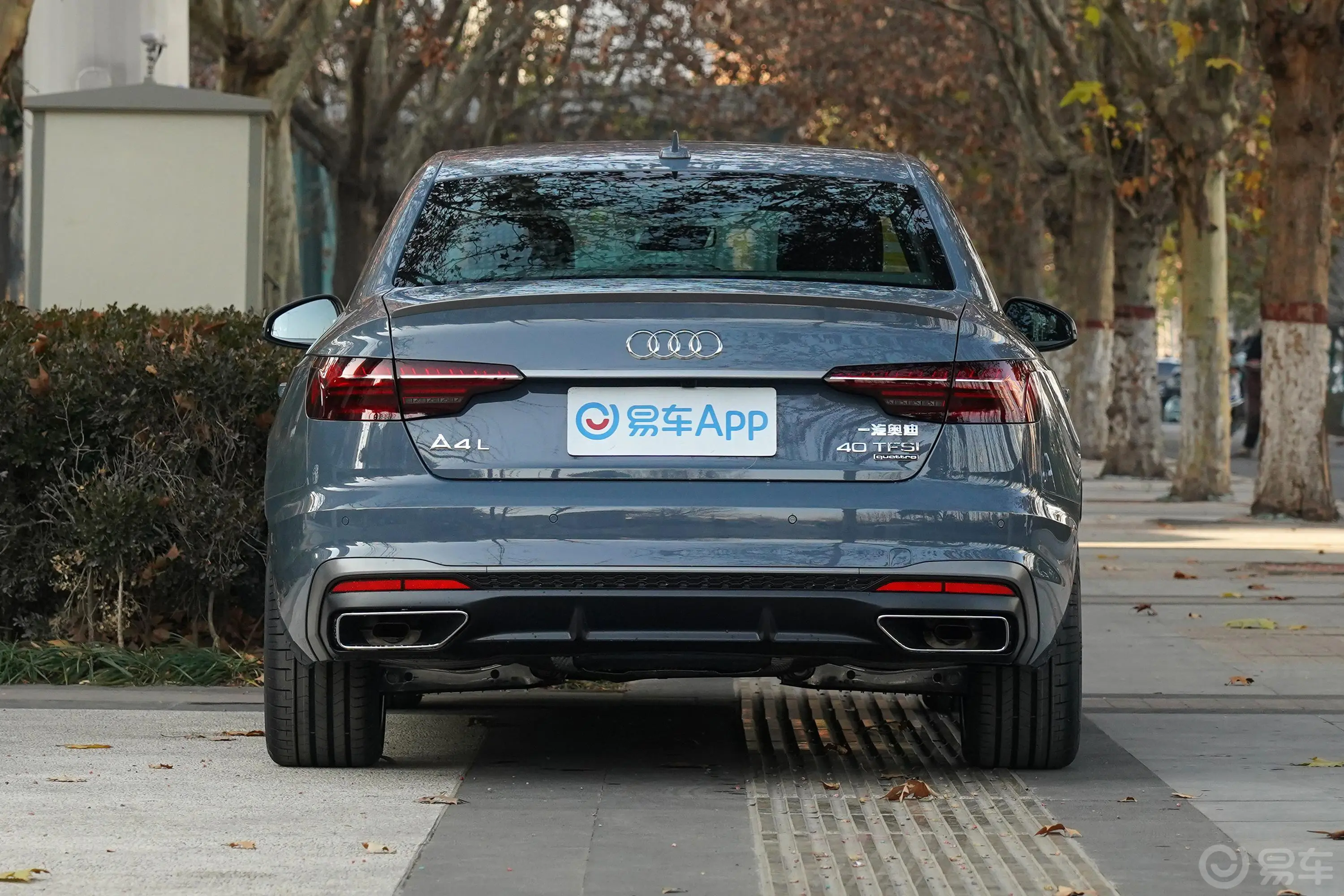 奥迪A4L40 TFSI RS套件燃速型正后水平