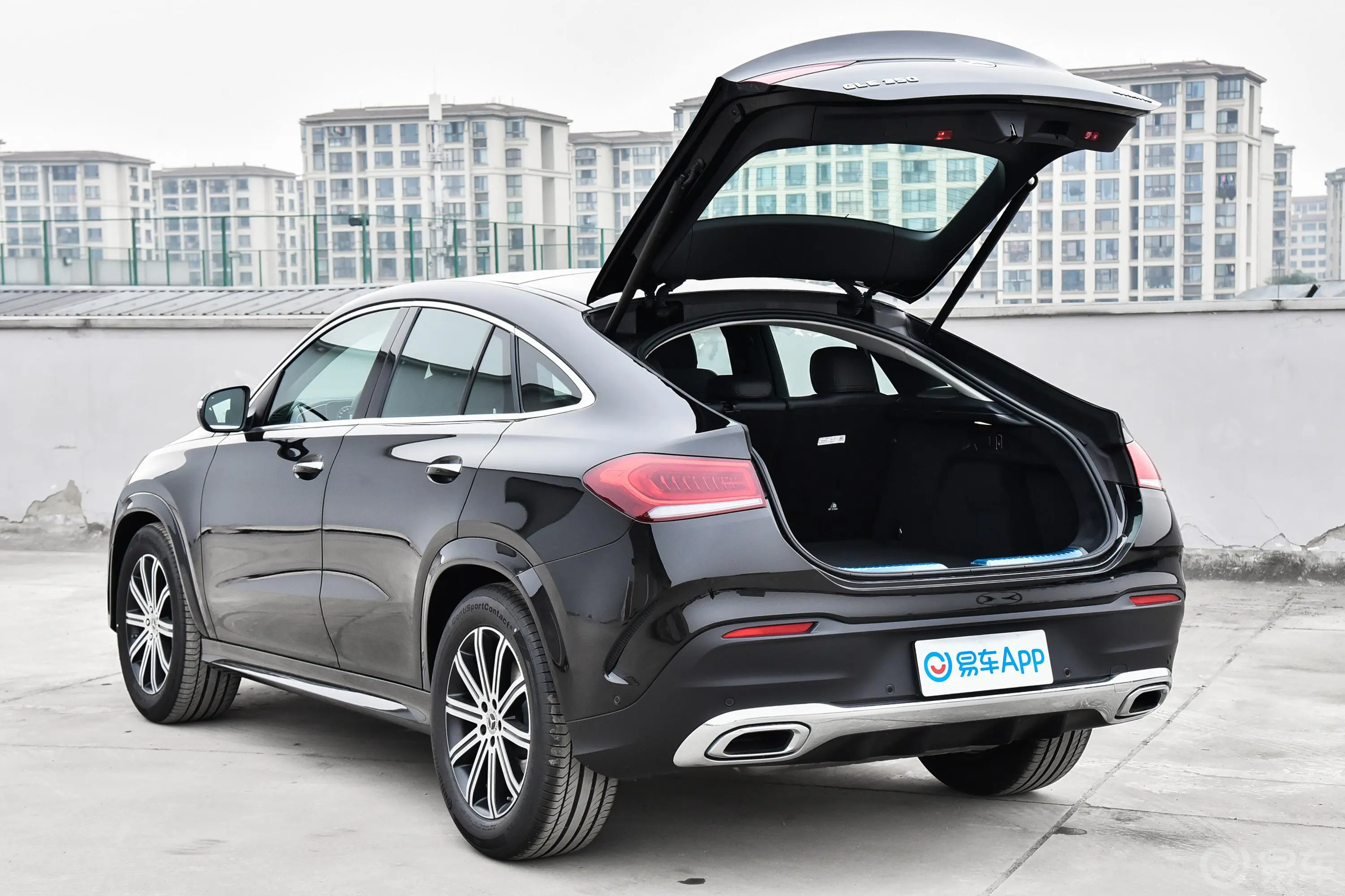 奔驰GLE轿跑GLE 350 4MATIC 轿跑SUV 时尚型空间