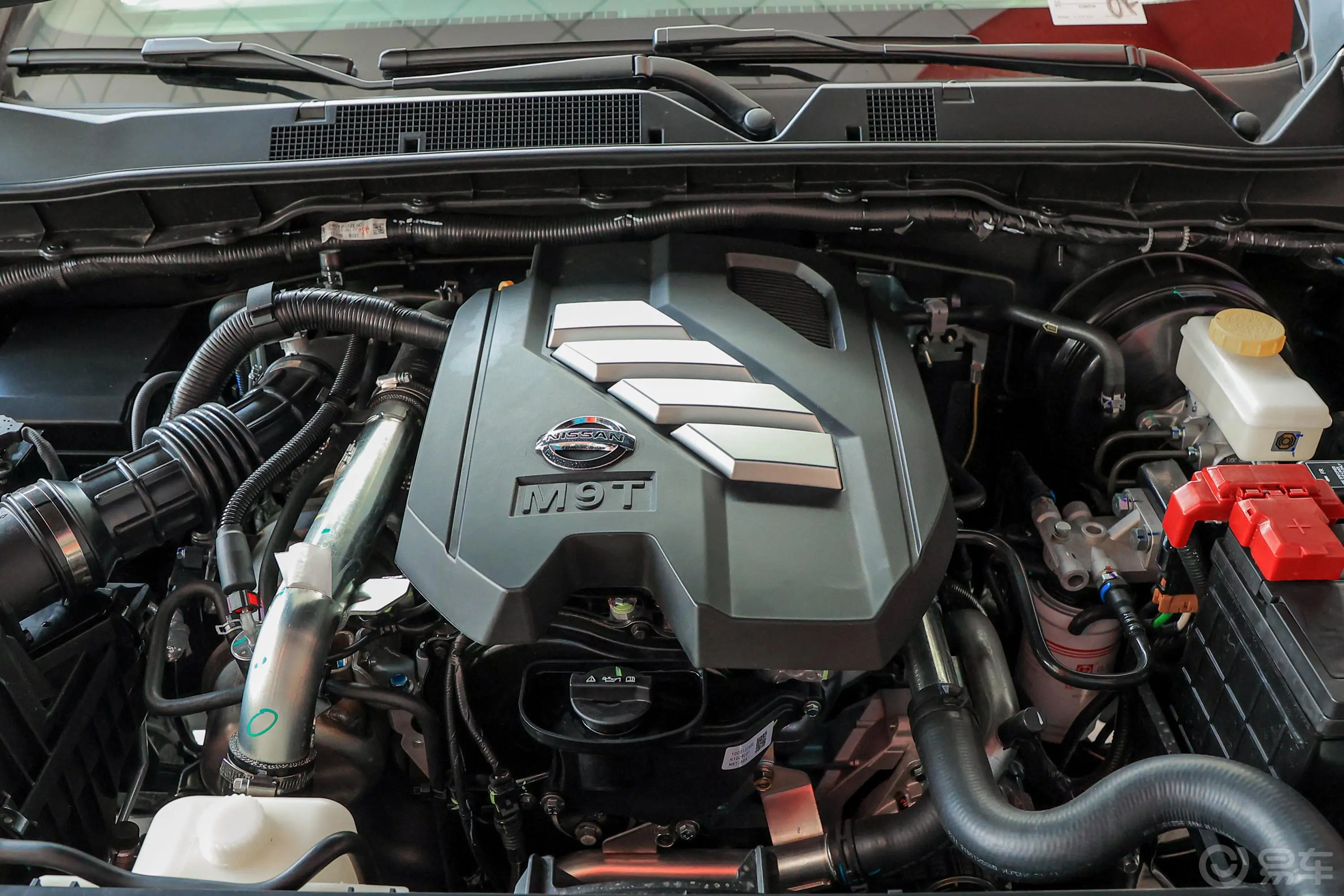 锐骐6穿越版 2.3T 自动四驱标准版 柴油动力底盘