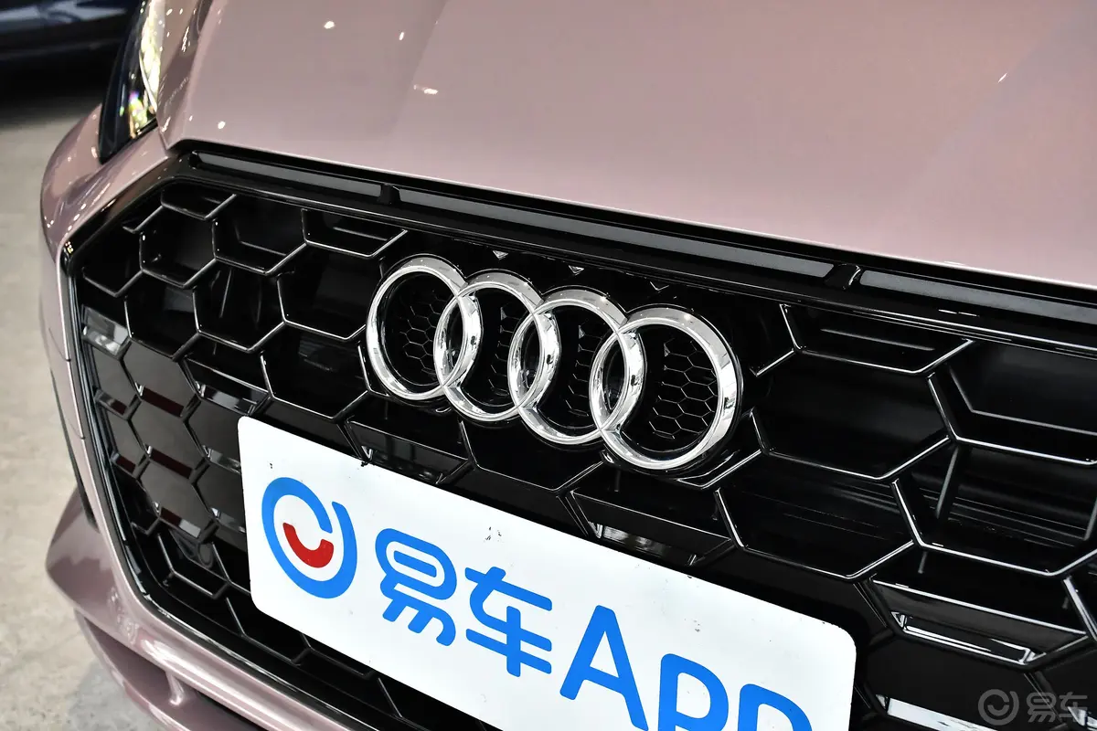 奥迪A5Coupe 40 TFSI 时尚动感型外观