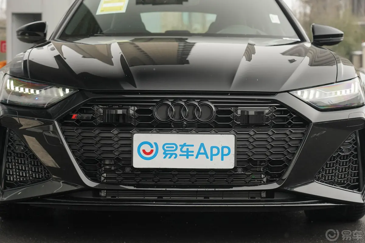 奥迪RS 64.0T Avant外观细节