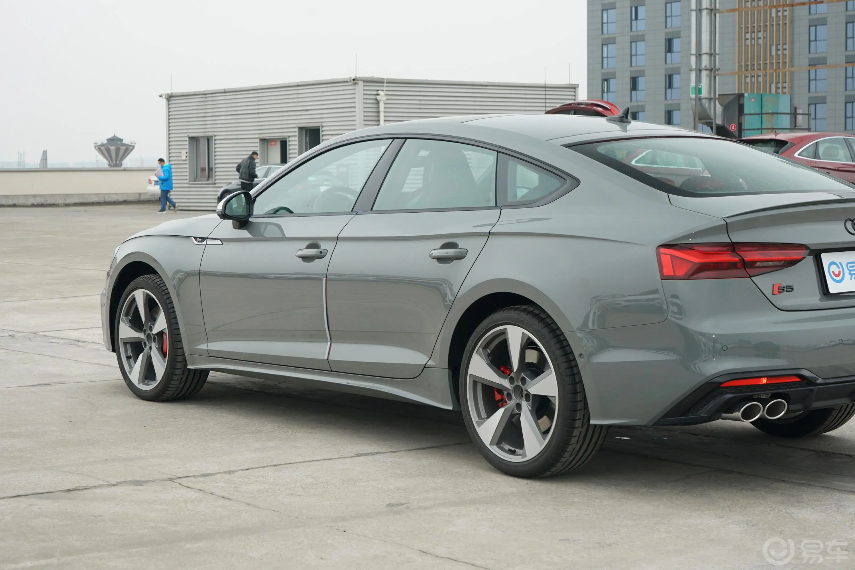 奥迪S53.0T Sportback外观