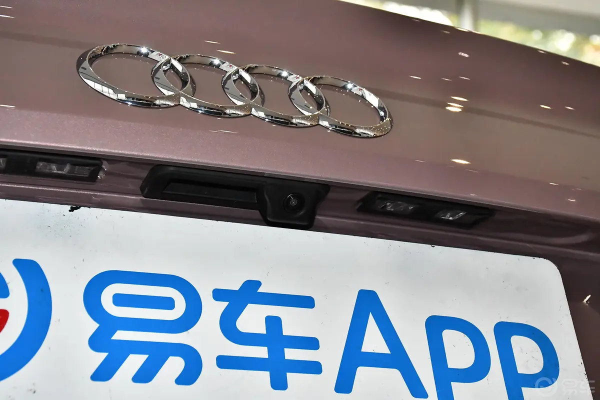 奥迪A5Coupe 40 TFSI 时尚动感型外观