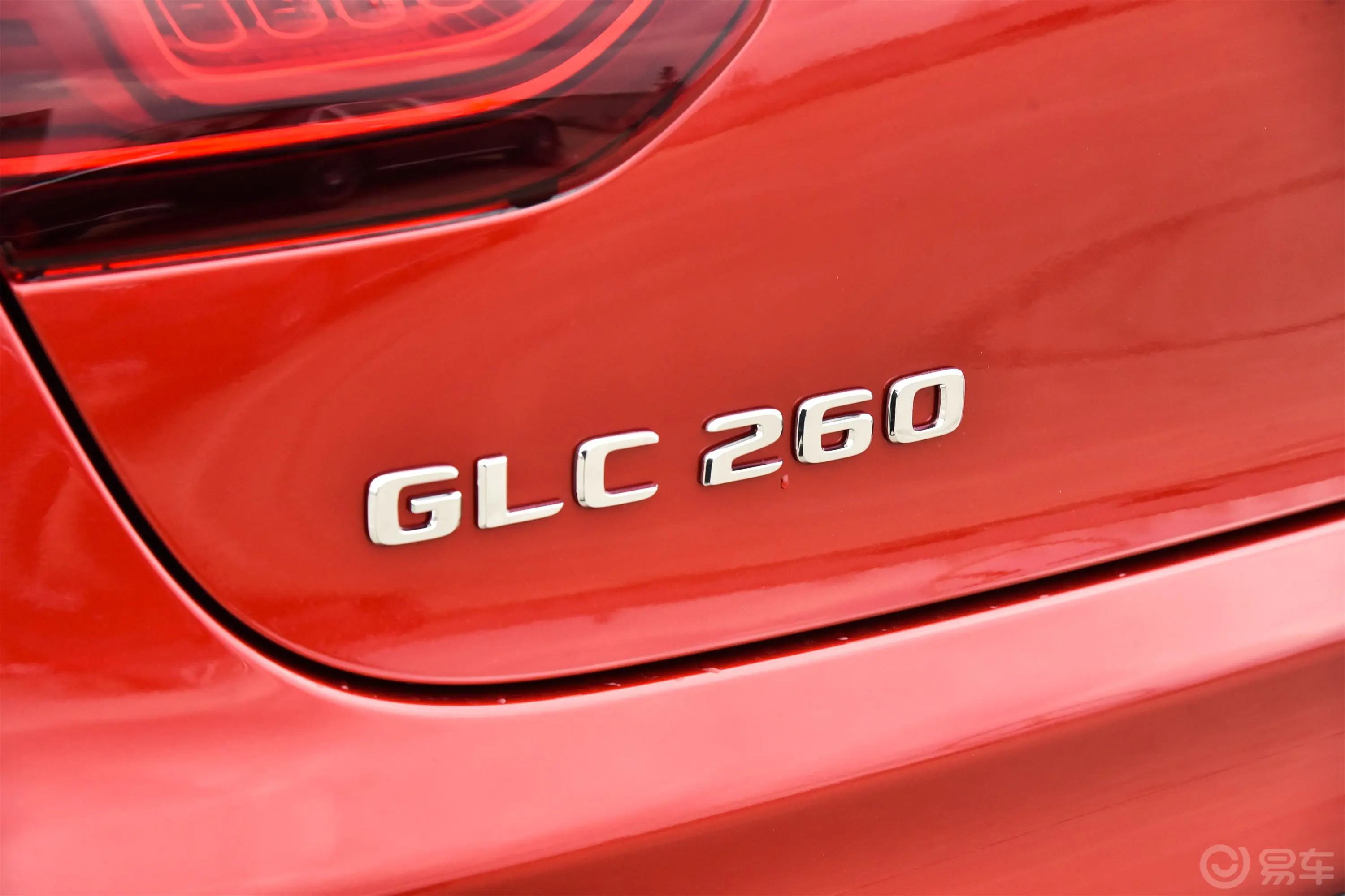 奔驰GLC轿跑改款 GLC 260 4MATIC 轿跑SUV外观