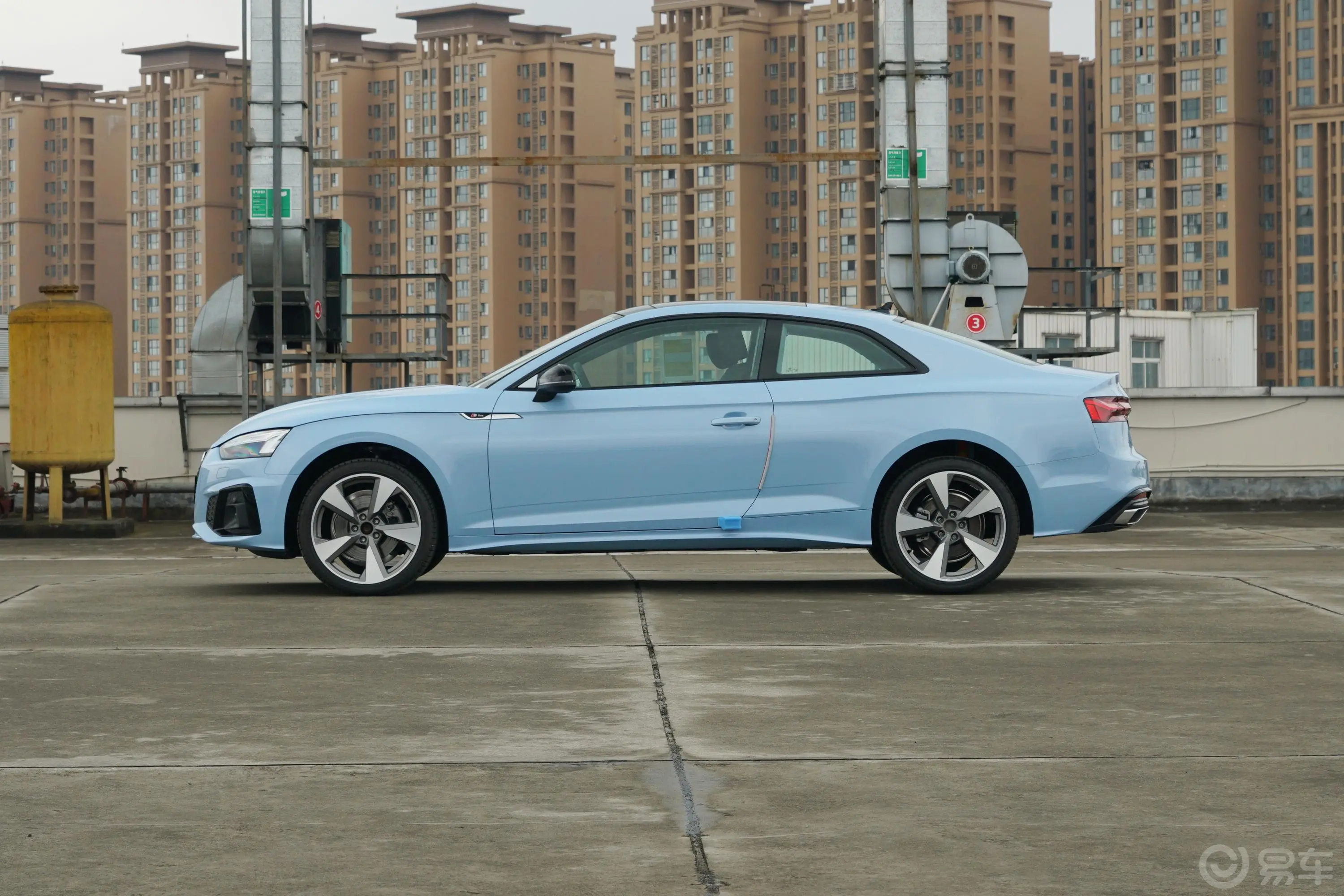 奥迪A5Coupe 40 TFSI 时尚动感型外观