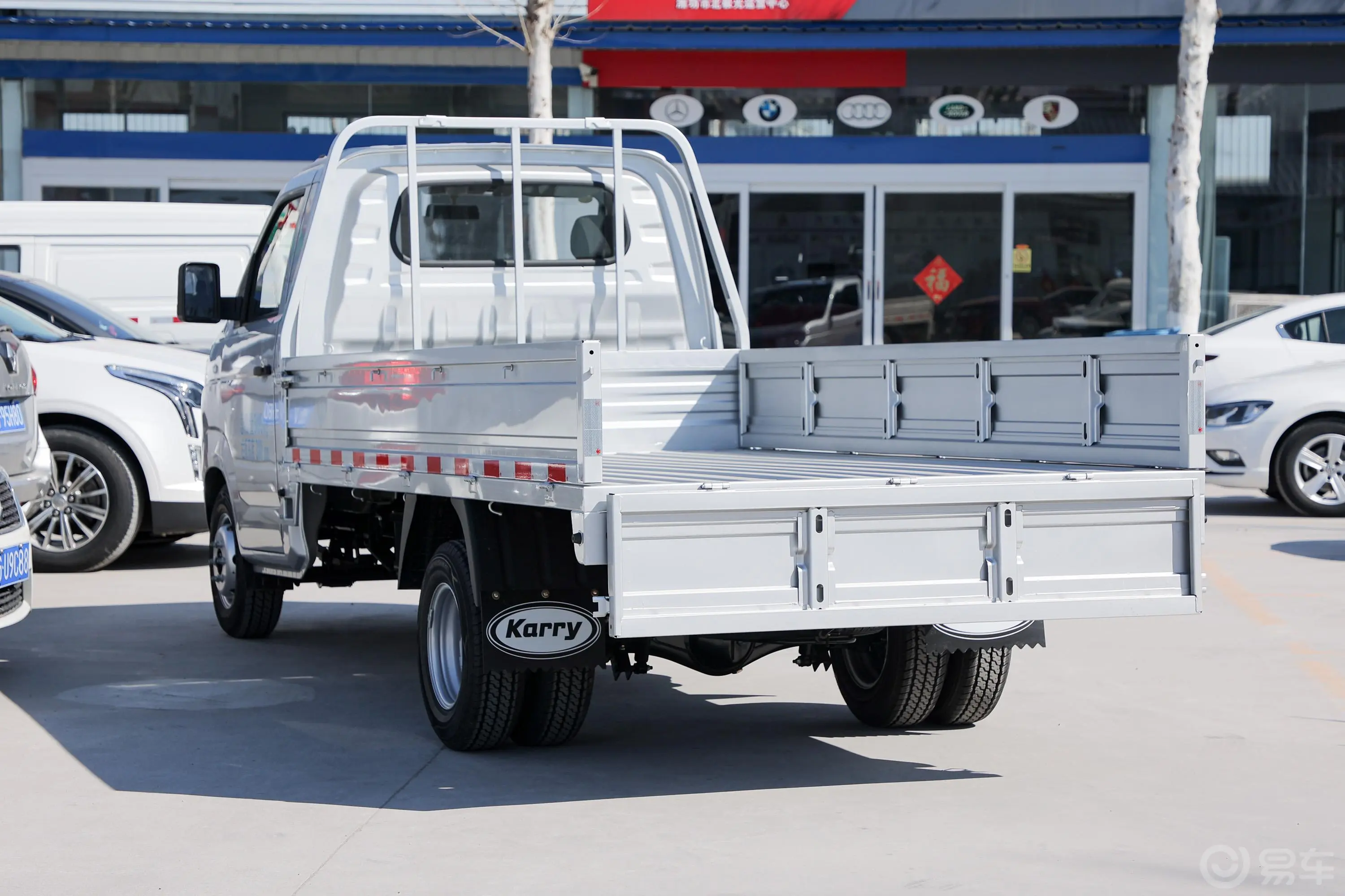 开瑞X61.6L 手动 单排标准型栏板空间
