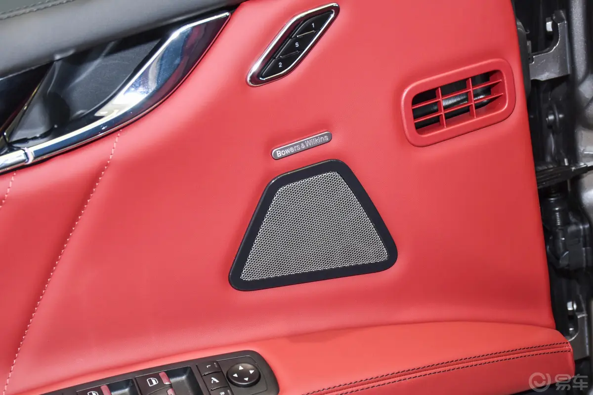 Quattroporte3.0T S Q4 豪华版音响和品牌