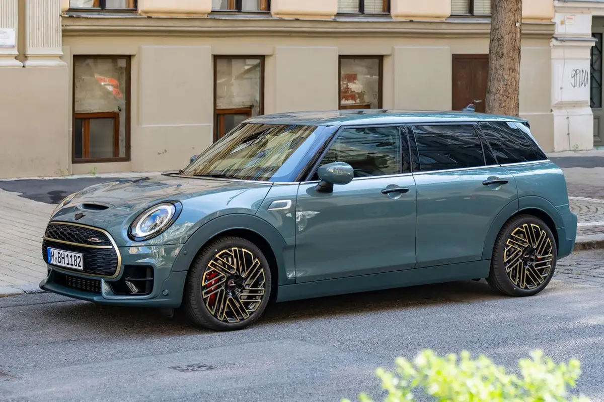 MINI JCW CLUBMAN