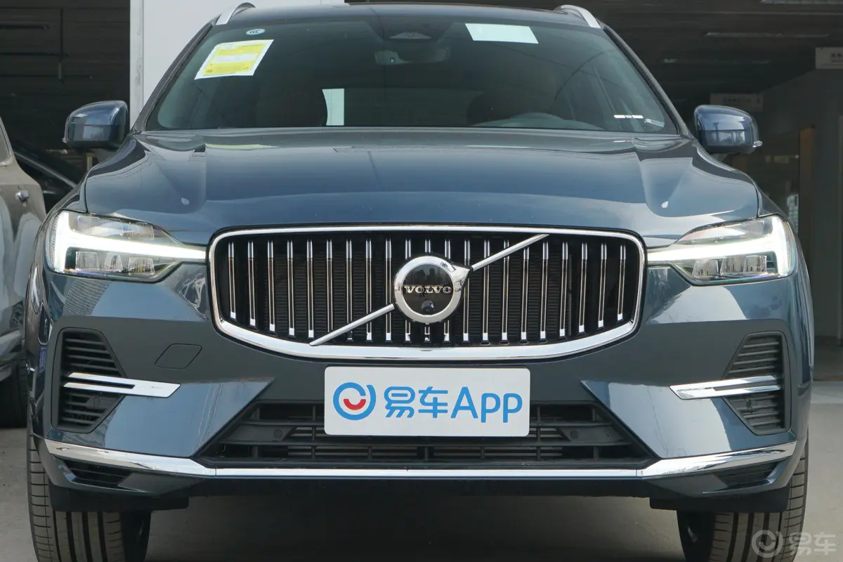 沃尔沃XC60 RECHARGE改款 T8 长续航 智远豪华版外观