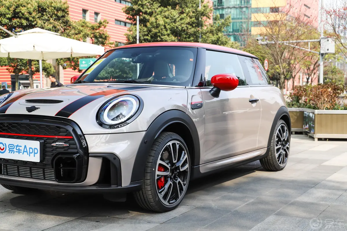 MINI JCW改款 2.0T JOHN COOPER WORKS ALL-IN外观