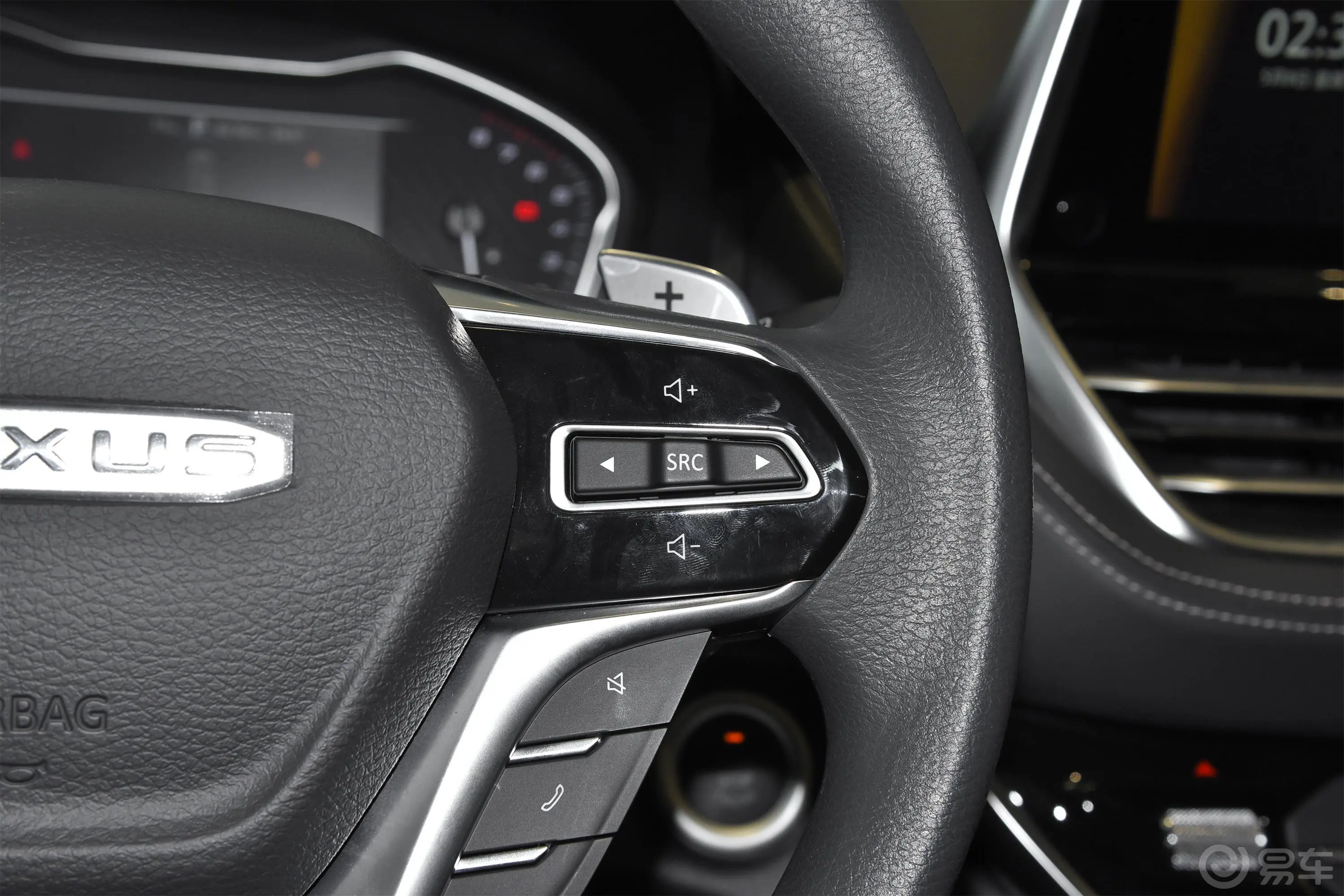 大通G20PLUS 2.0T 自动行政版 汽油右侧方向盘功能按键